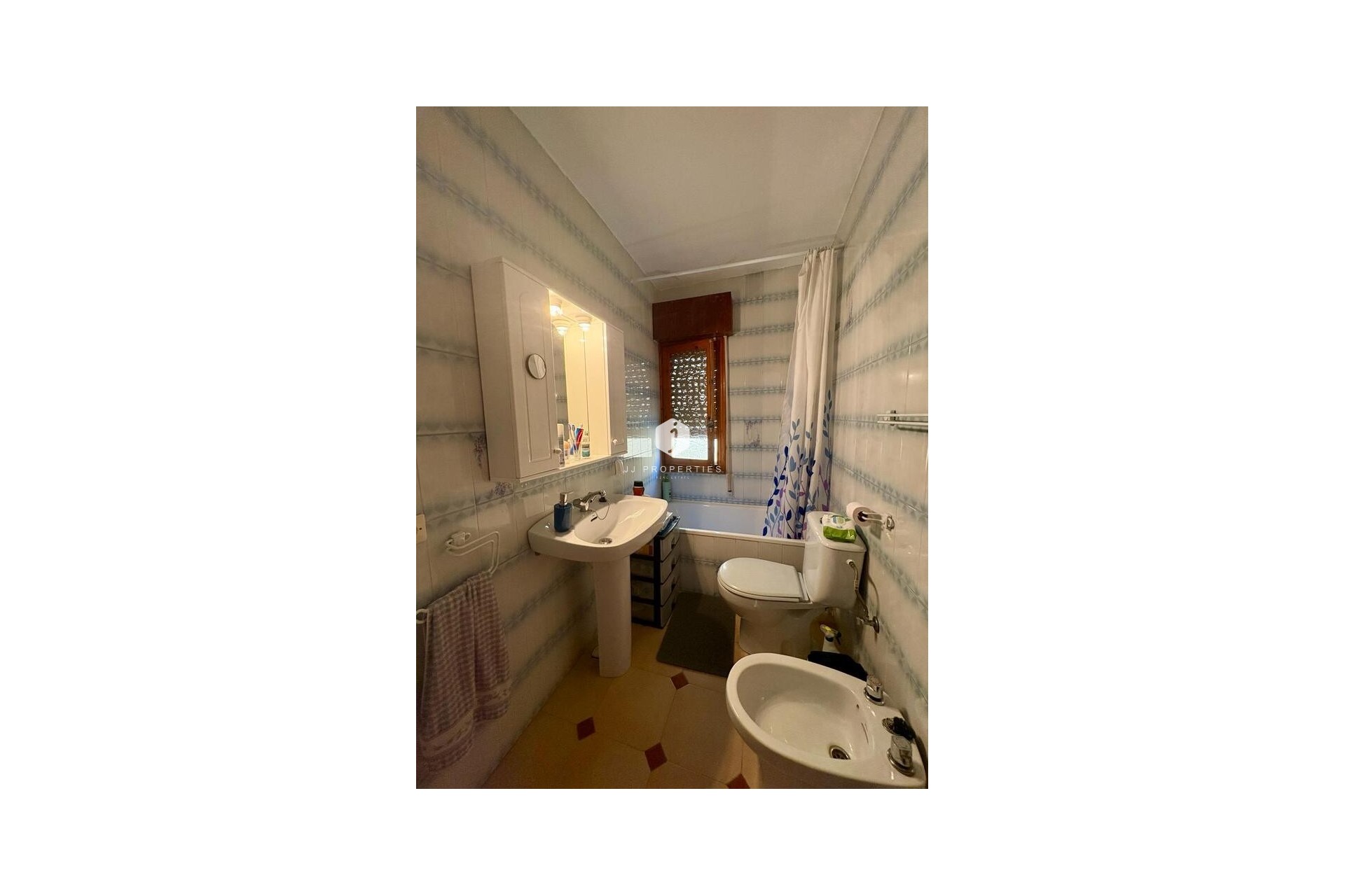 Tweedehands - Appartement / flat -
Torrelamata - Costa Blanca