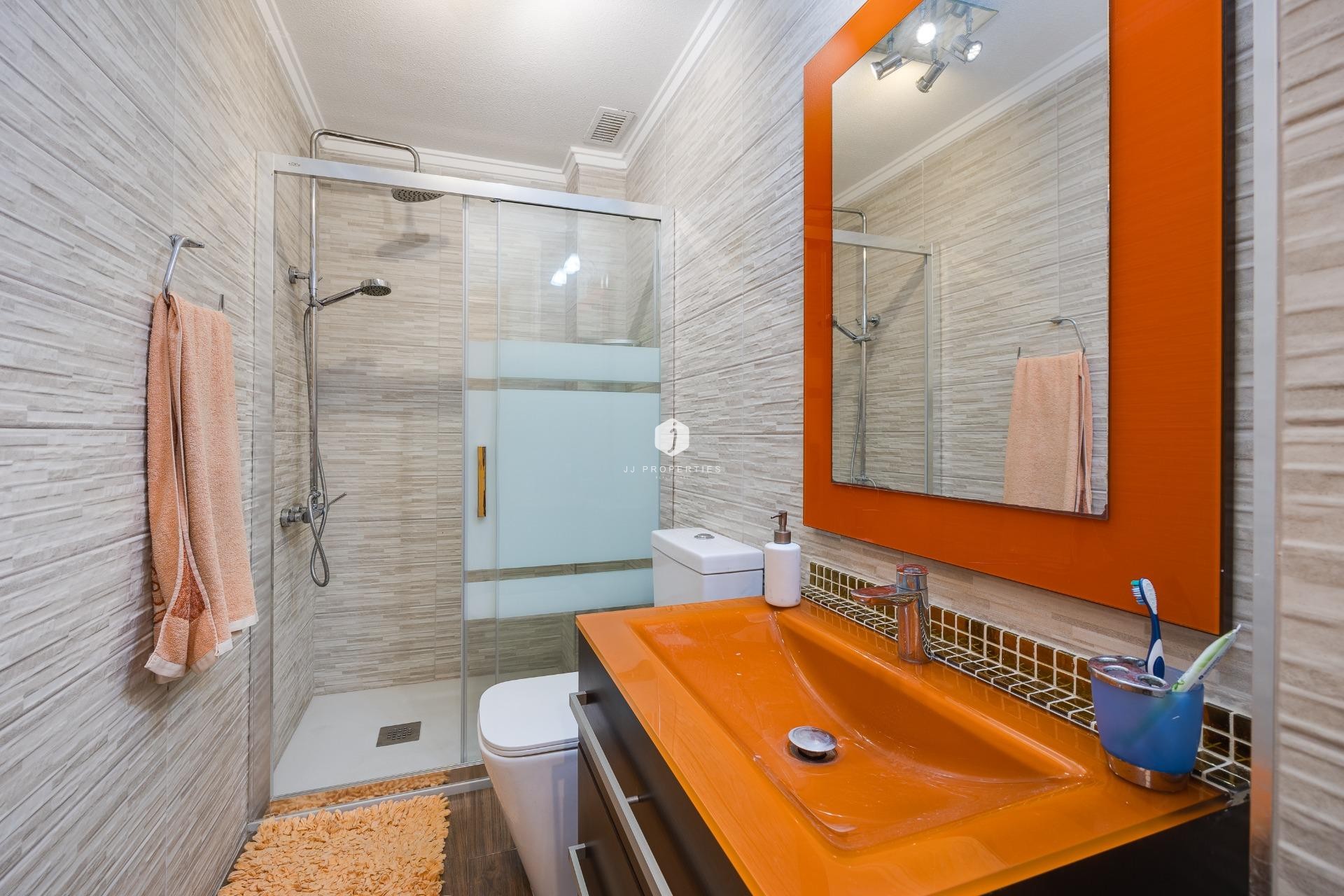 Tweedehands - Appartement / flat -
Torrevieja - Acequion