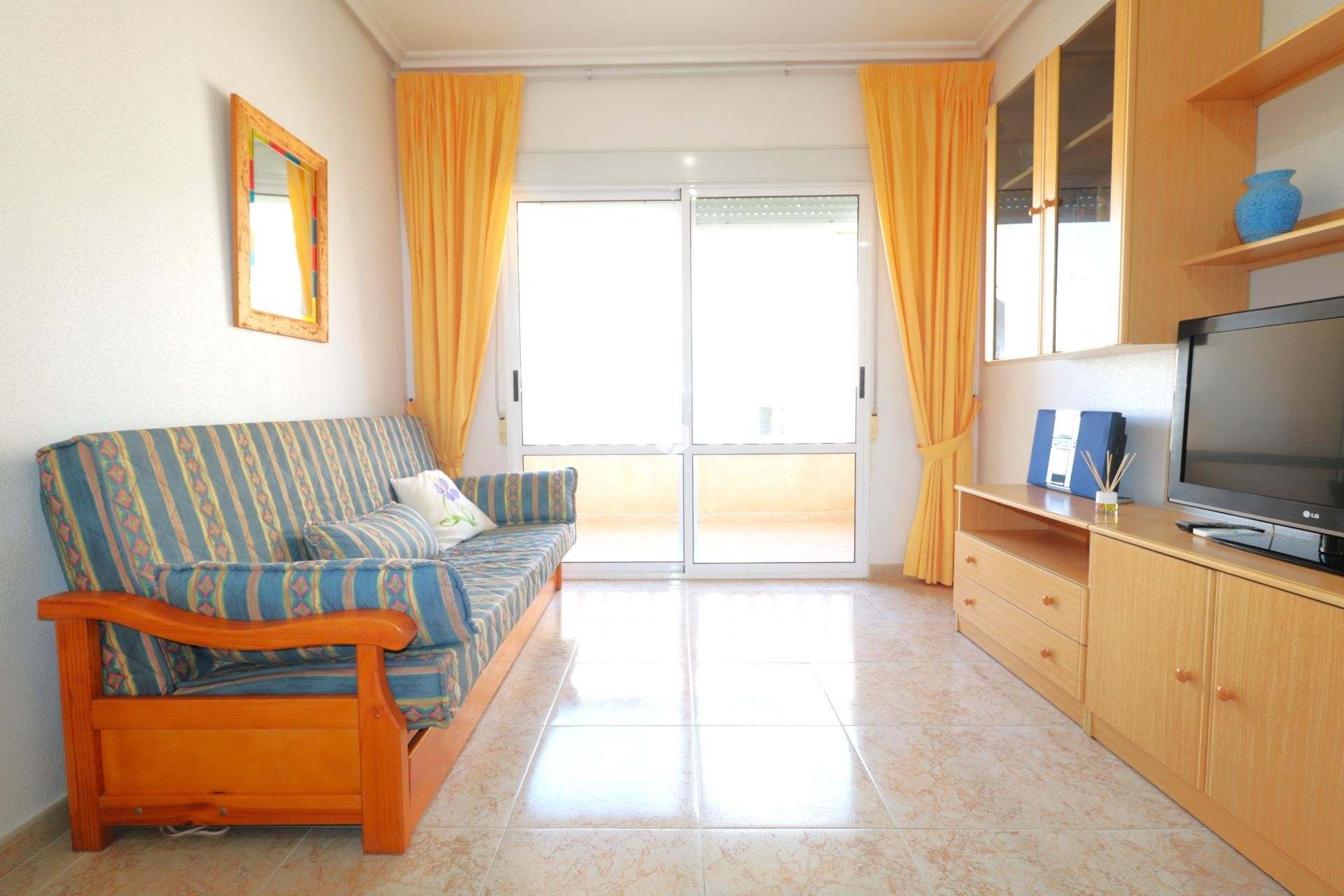 Tweedehands - Appartement / flat -
Torrevieja - Acequion