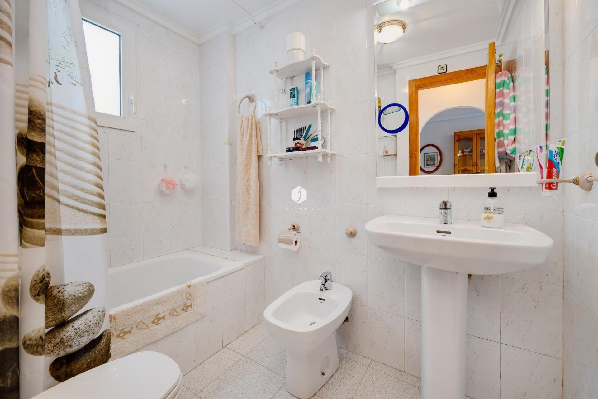 Tweedehands - Appartement / flat -
Torrevieja - Acequion