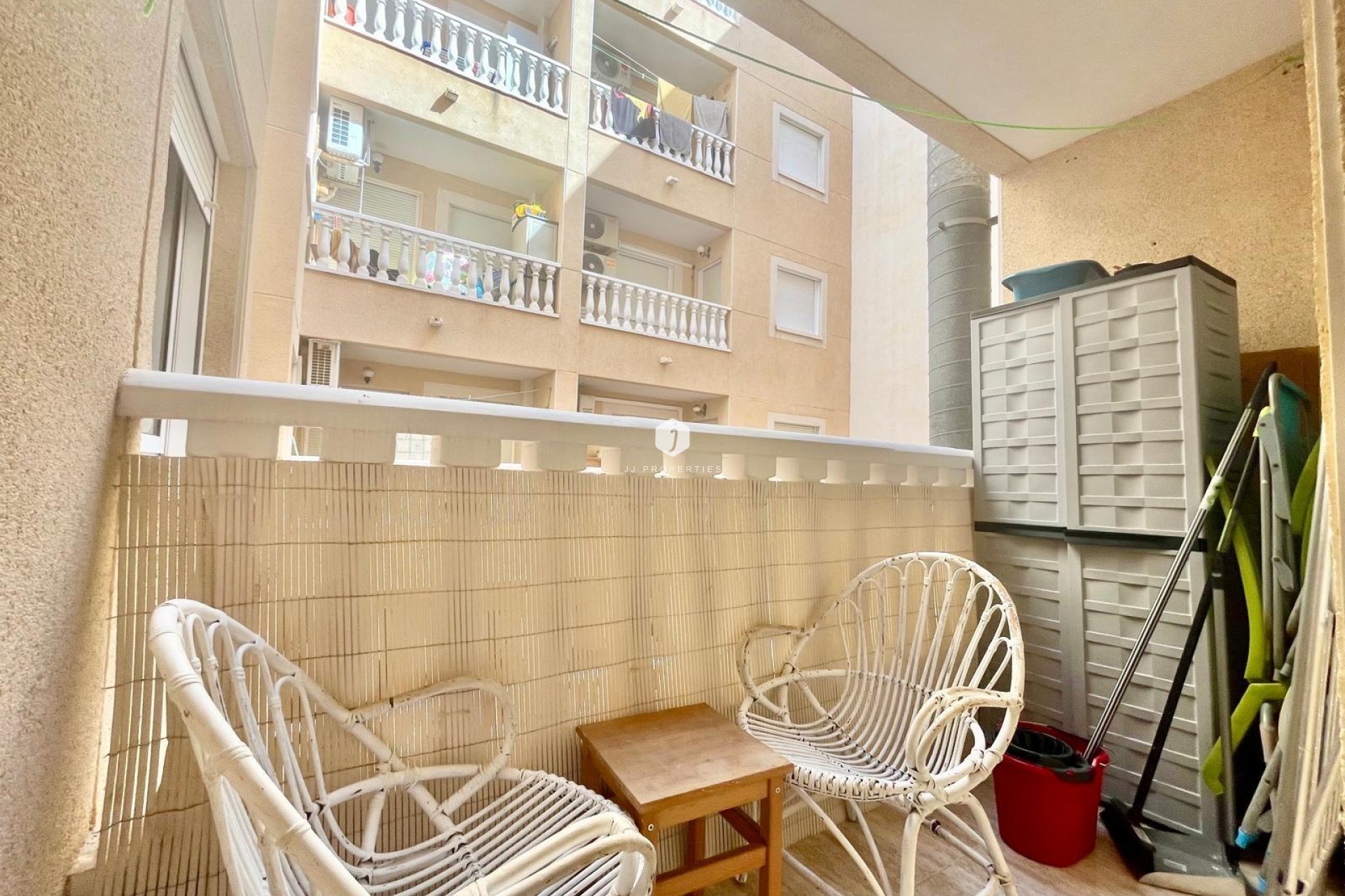 Tweedehands - Appartement / flat -
Torrevieja - Acequion