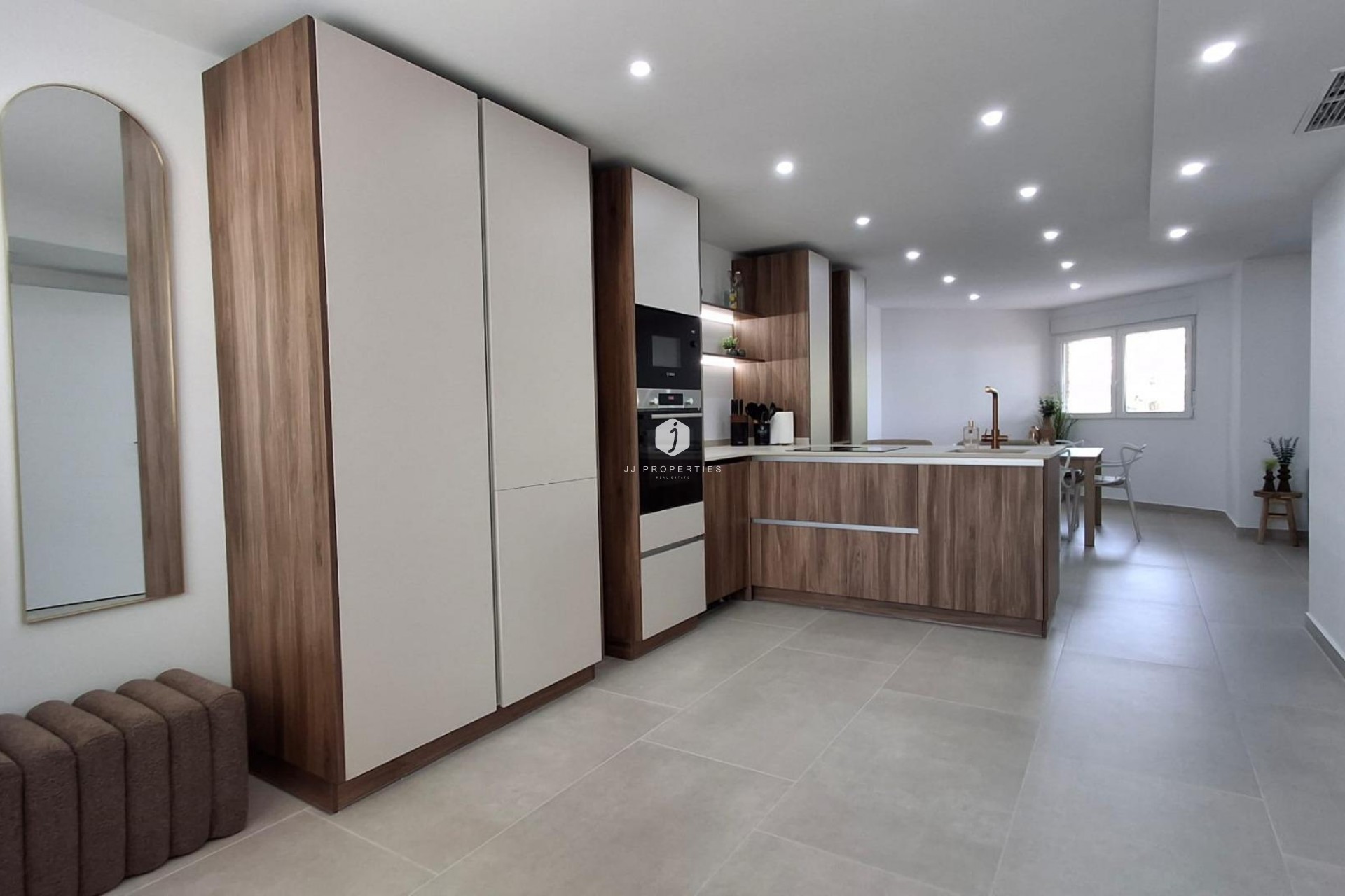 Tweedehands - Appartement / flat -
Torrevieja - Acequion