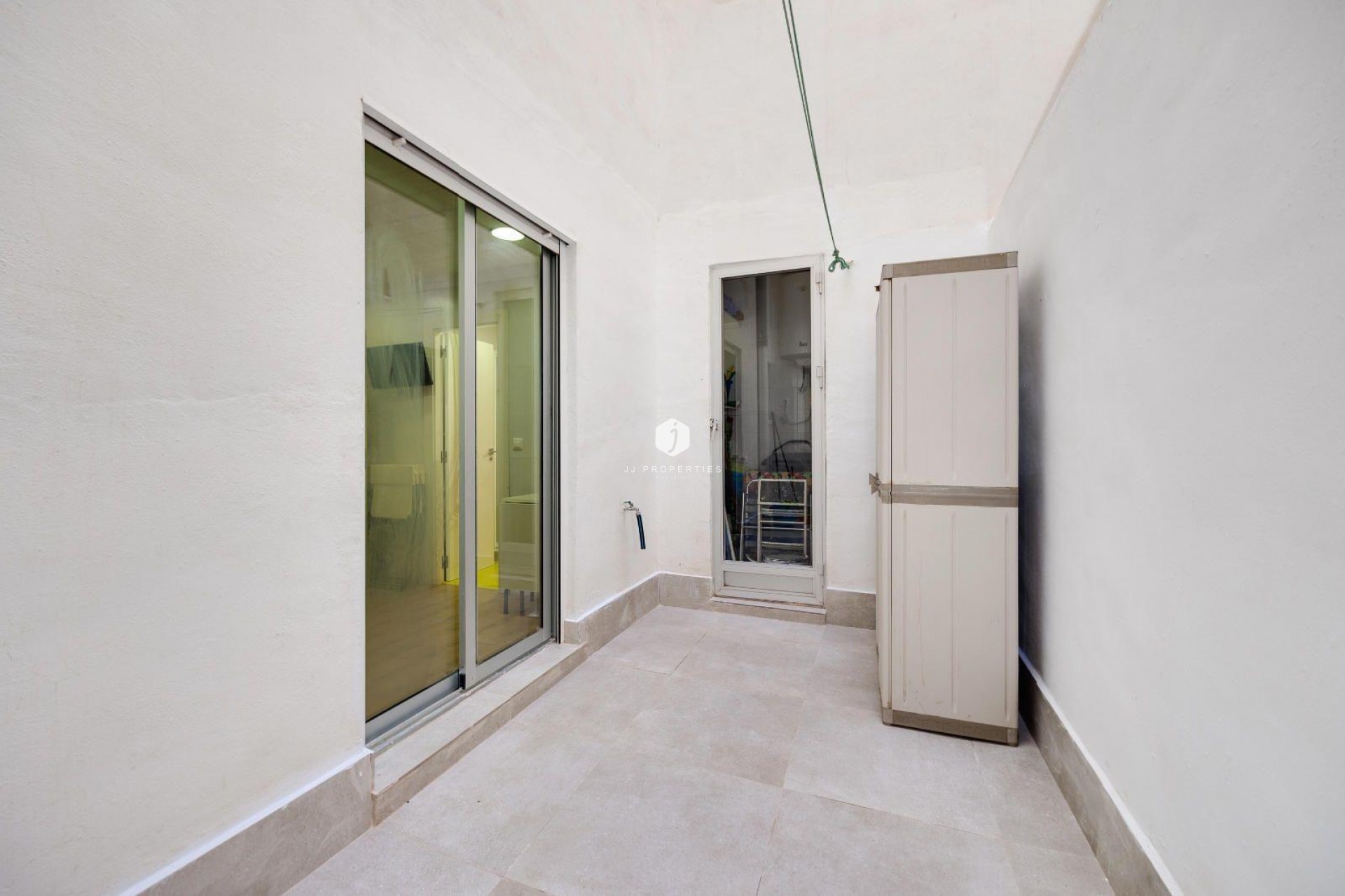 Tweedehands - Appartement / flat -
Torrevieja - Acequion