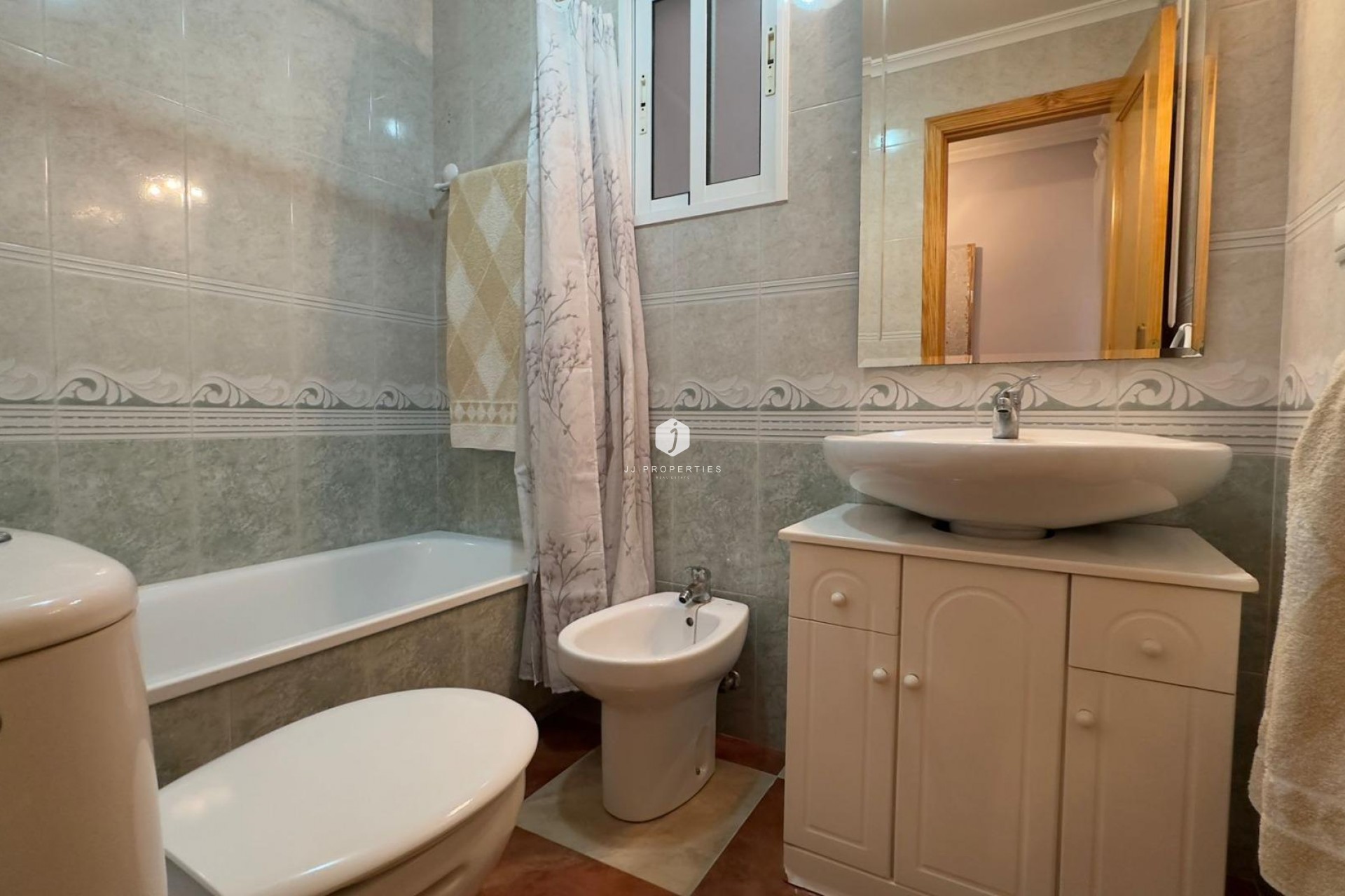 Tweedehands - Appartement / flat -
Torrevieja - Acequion