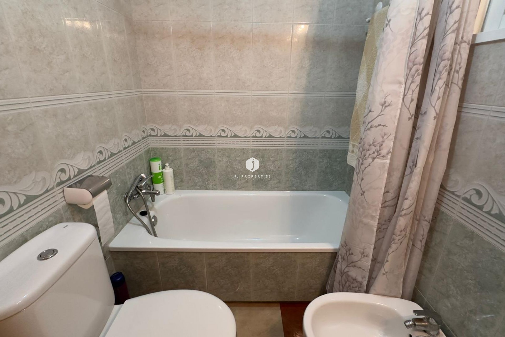 Tweedehands - Appartement / flat -
Torrevieja - Acequion