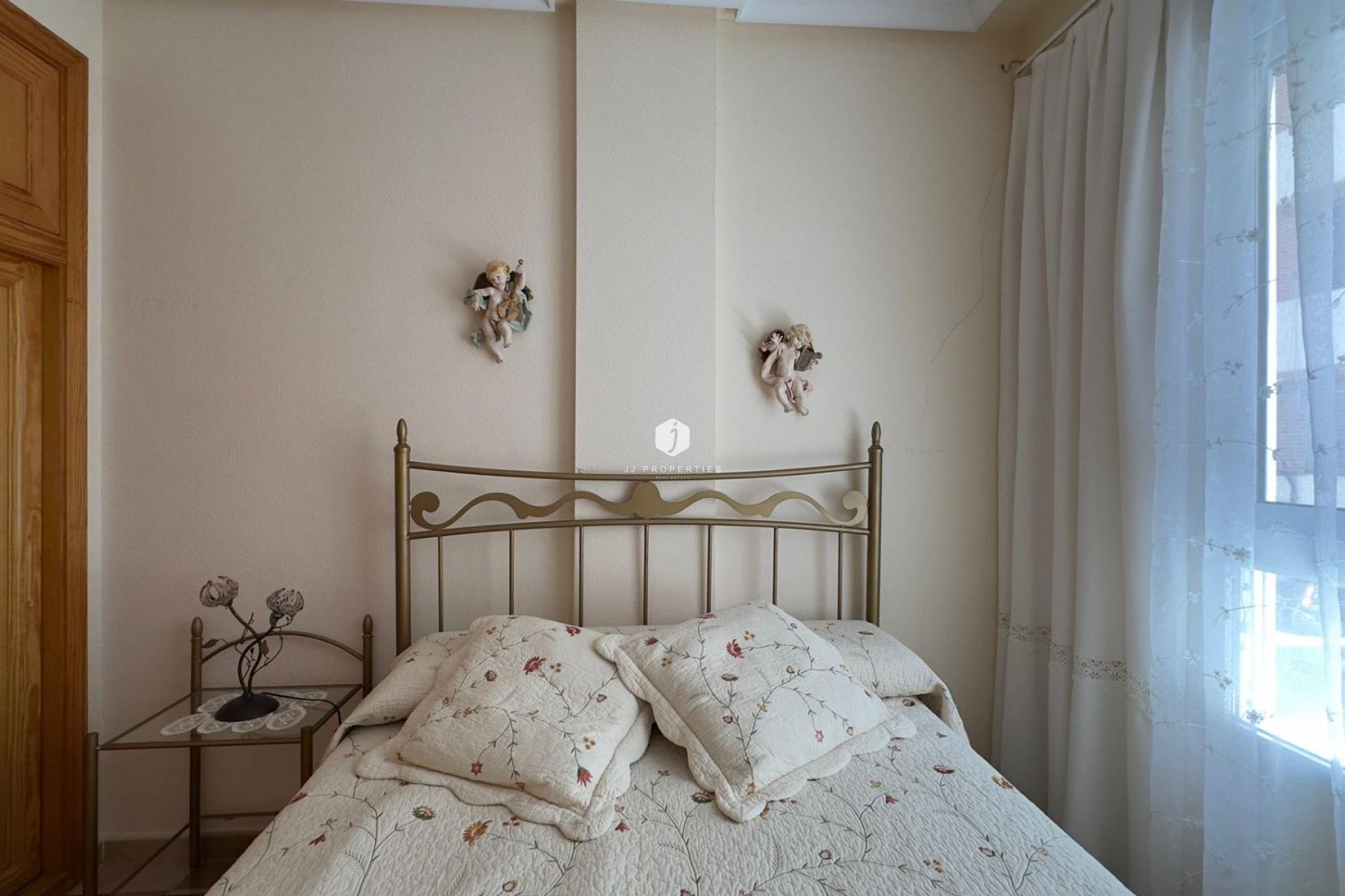 Tweedehands - Appartement / flat -
Torrevieja - Acequion