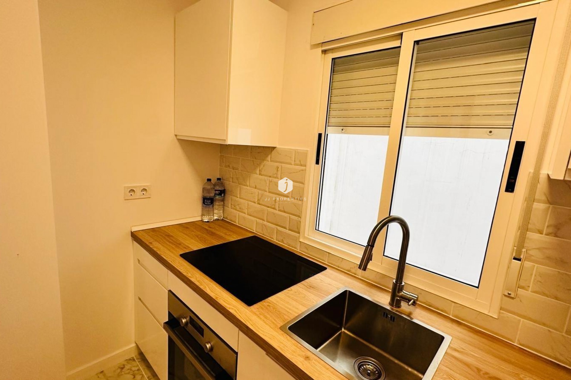 Tweedehands - Appartement / flat -
Torrevieja - Acequion