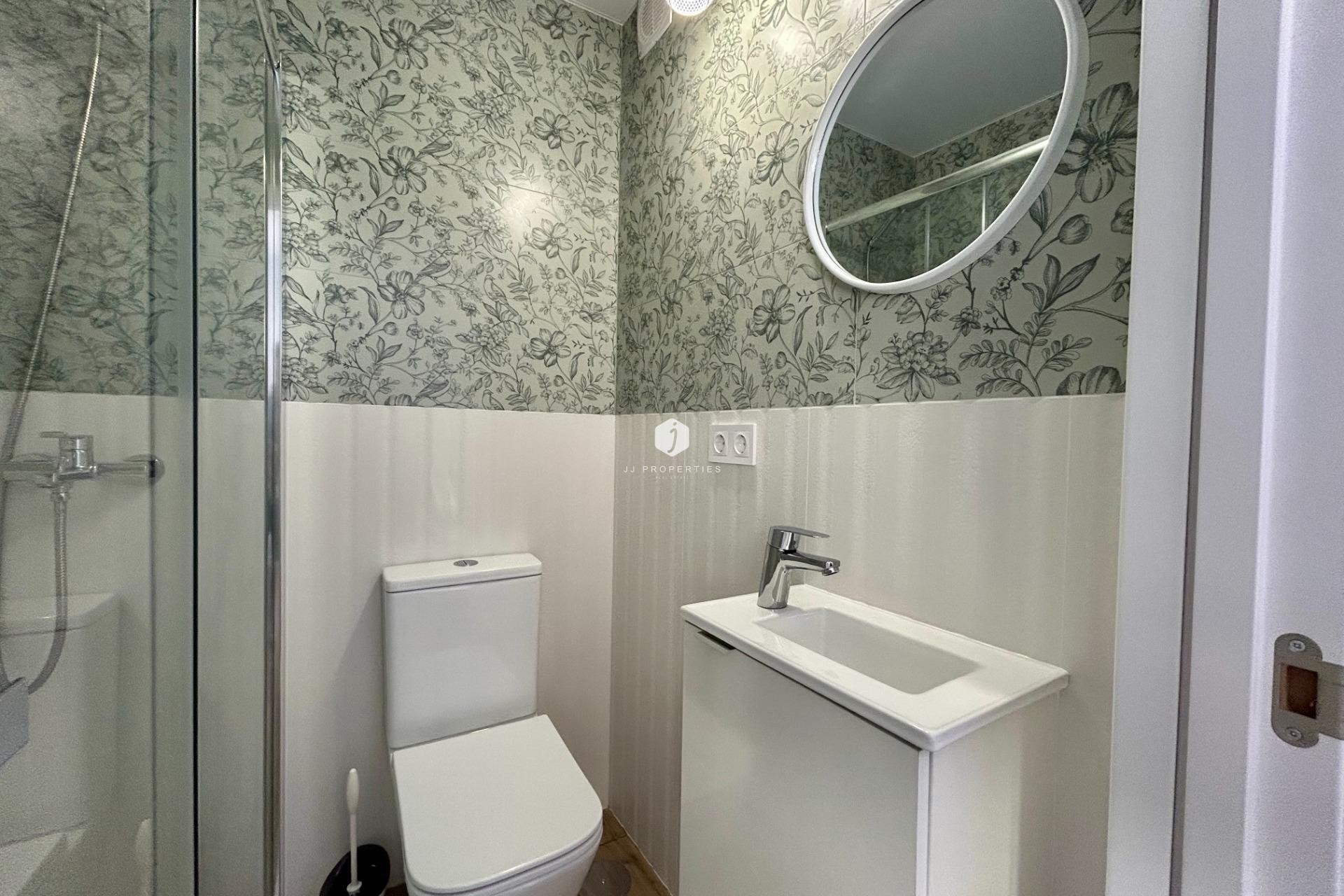 Tweedehands - Appartement / flat -
Torrevieja - Acequion