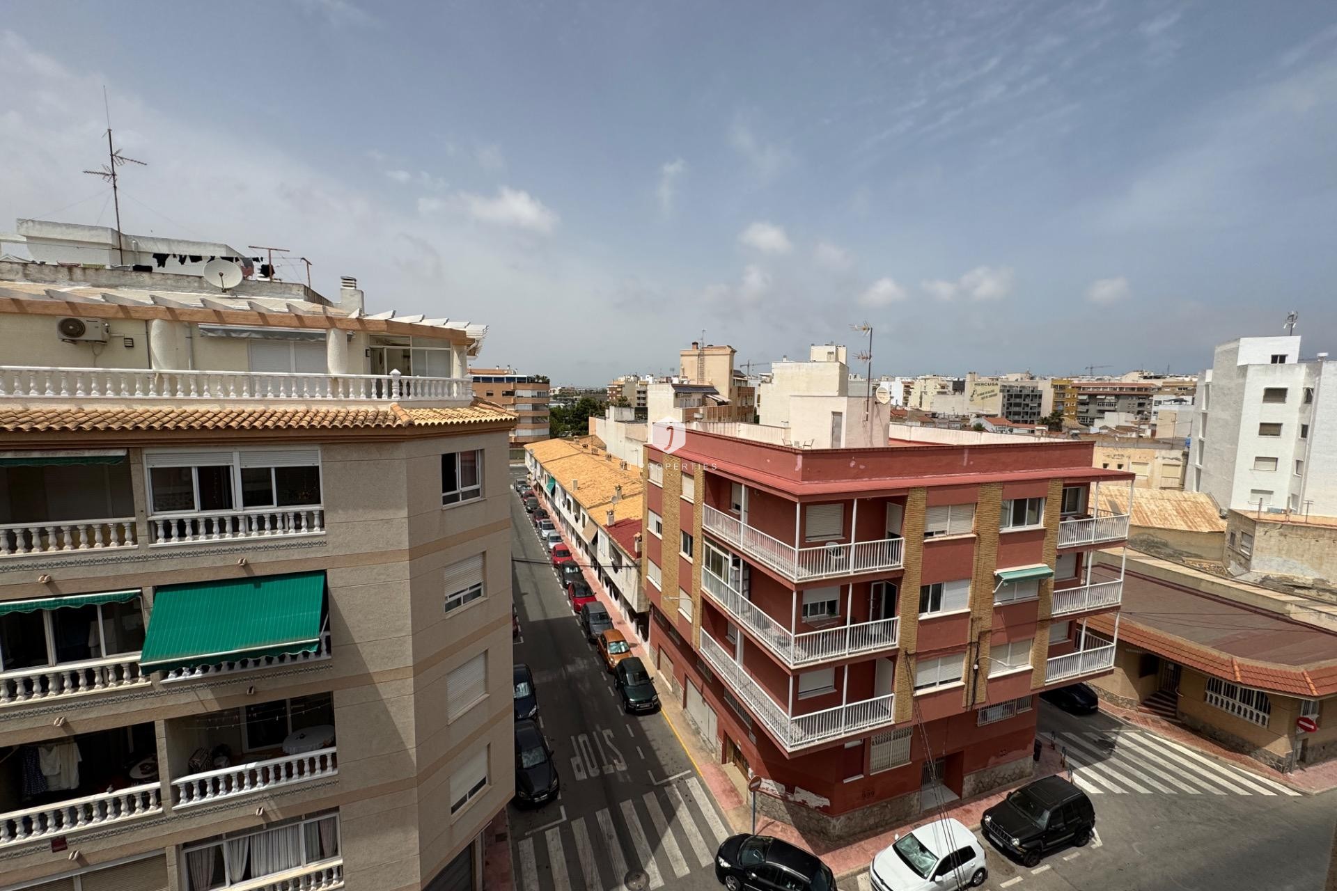 Tweedehands - Appartement / flat -
Torrevieja - Acequion