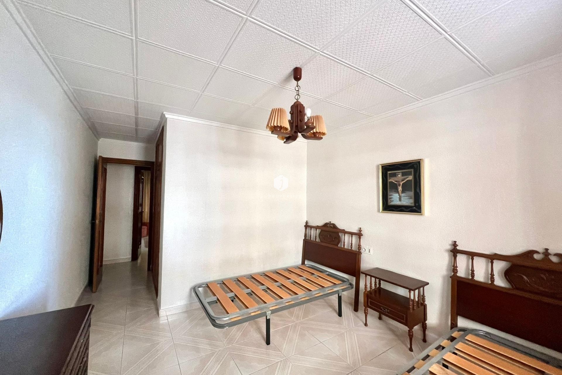 Tweedehands - Appartement / flat -
Torrevieja - Acequion