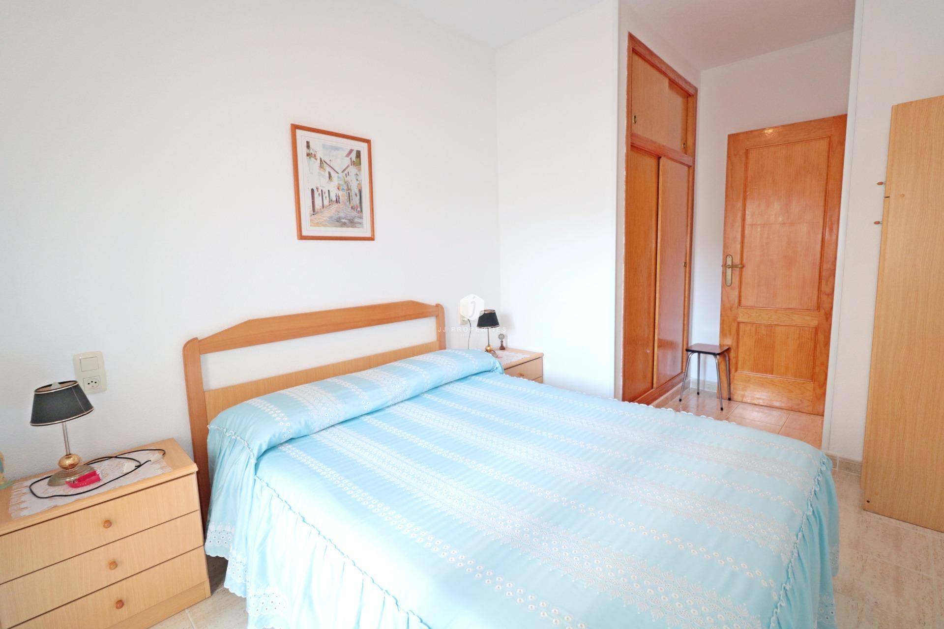 Tweedehands - Appartement / flat -
Torrevieja - Acequion