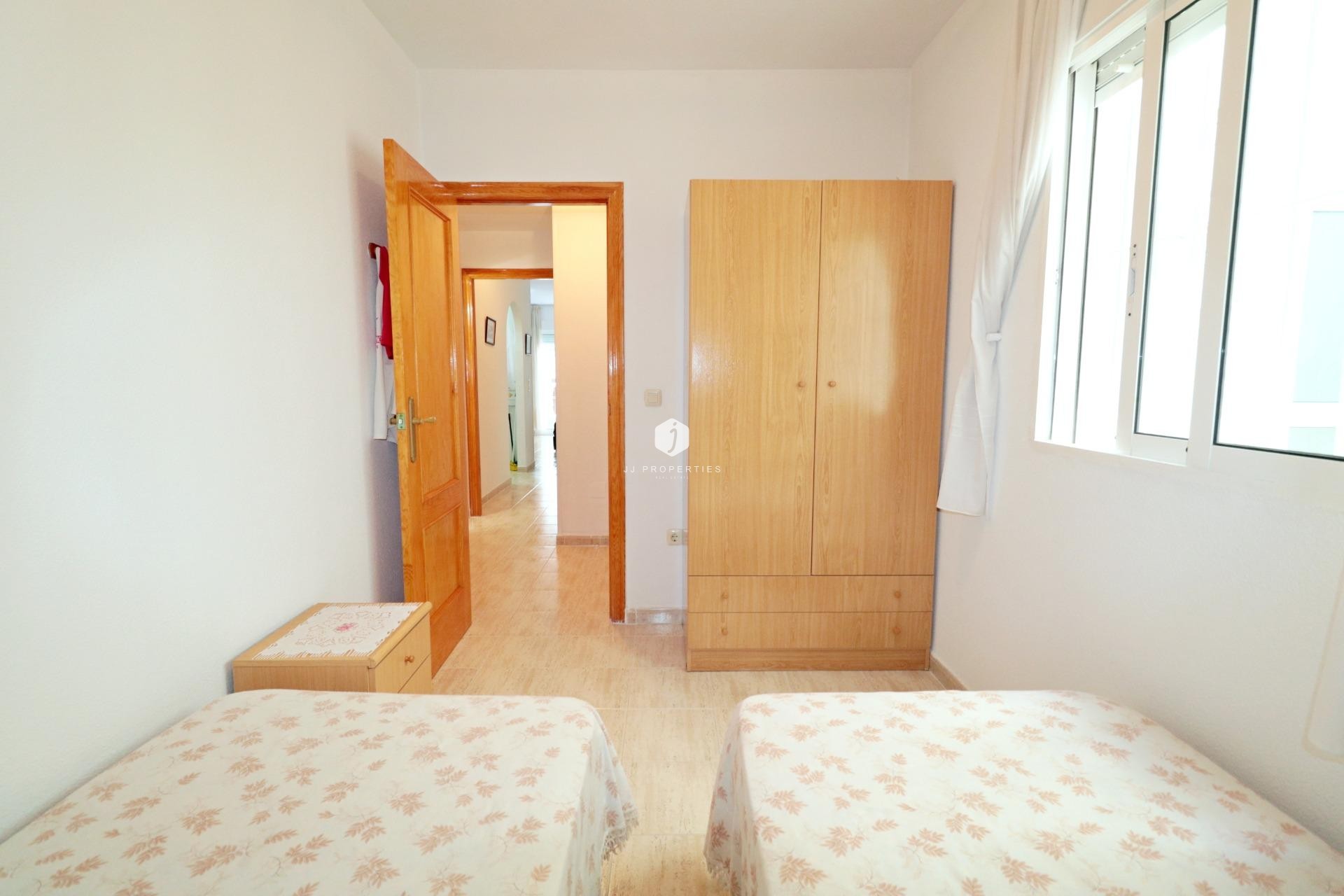 Tweedehands - Appartement / flat -
Torrevieja - Acequion