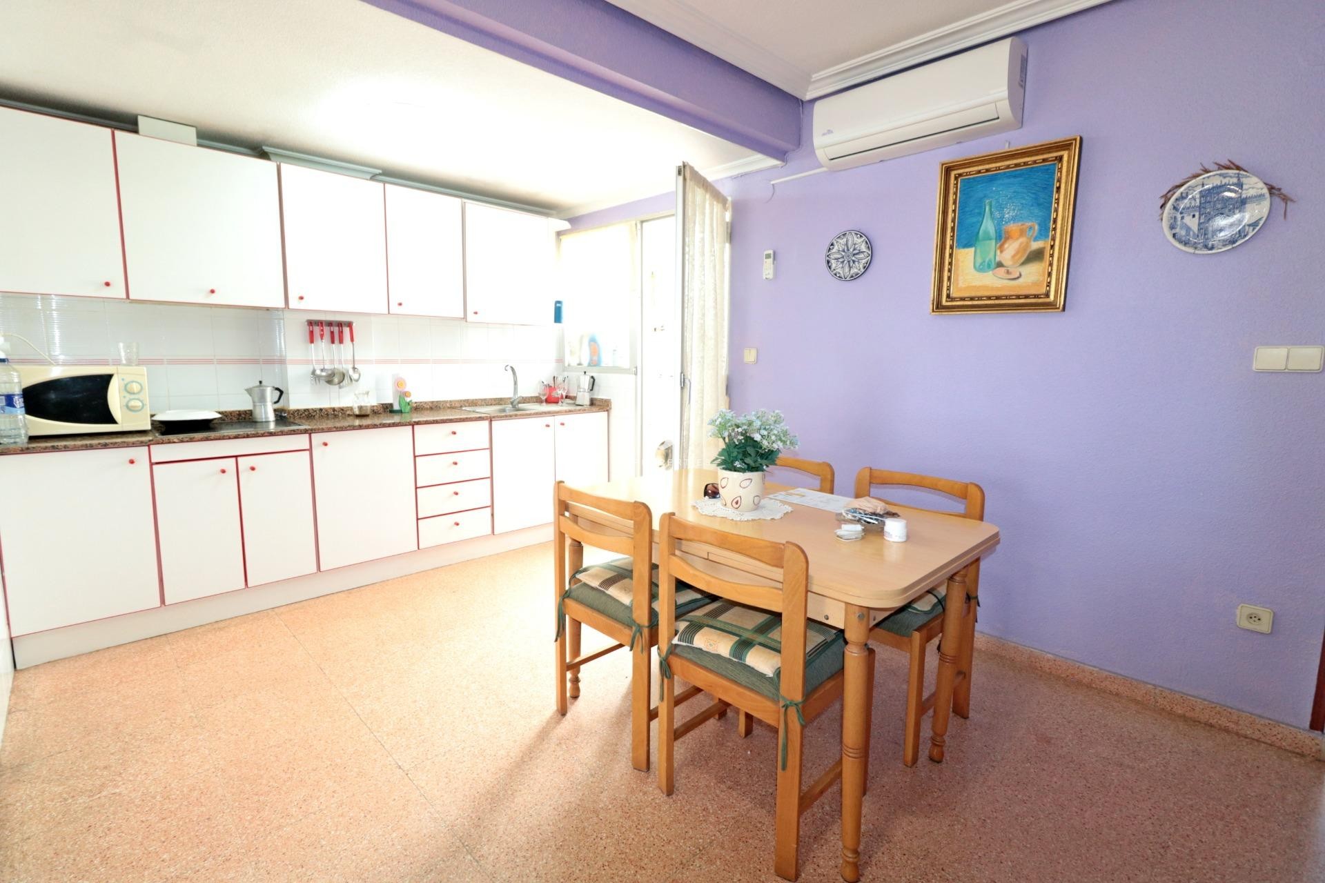 Tweedehands - Appartement / flat -
Torrevieja - Acequion