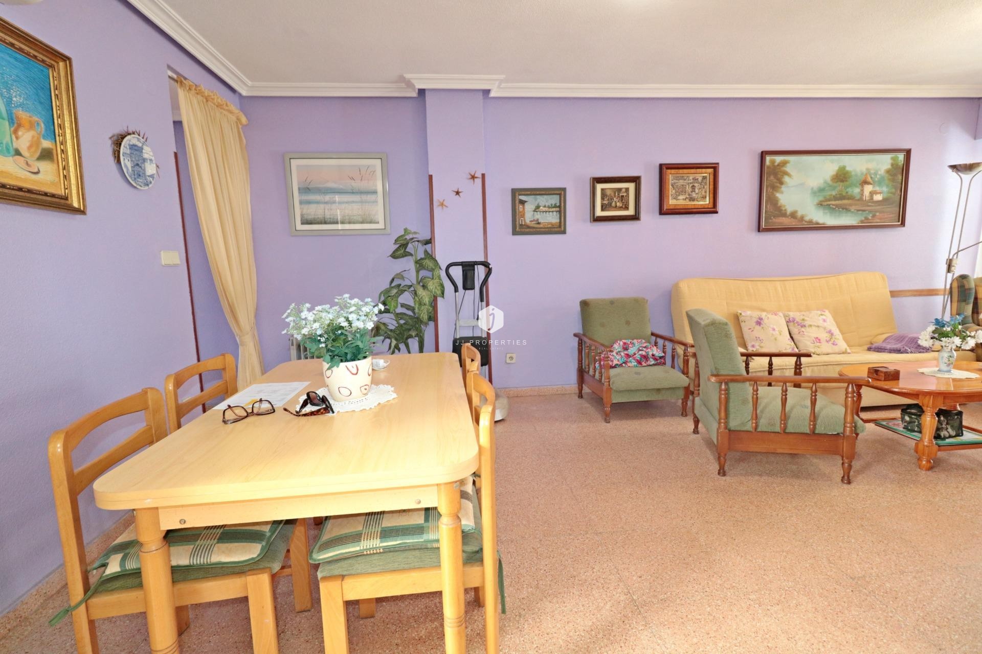 Tweedehands - Appartement / flat -
Torrevieja - Acequion