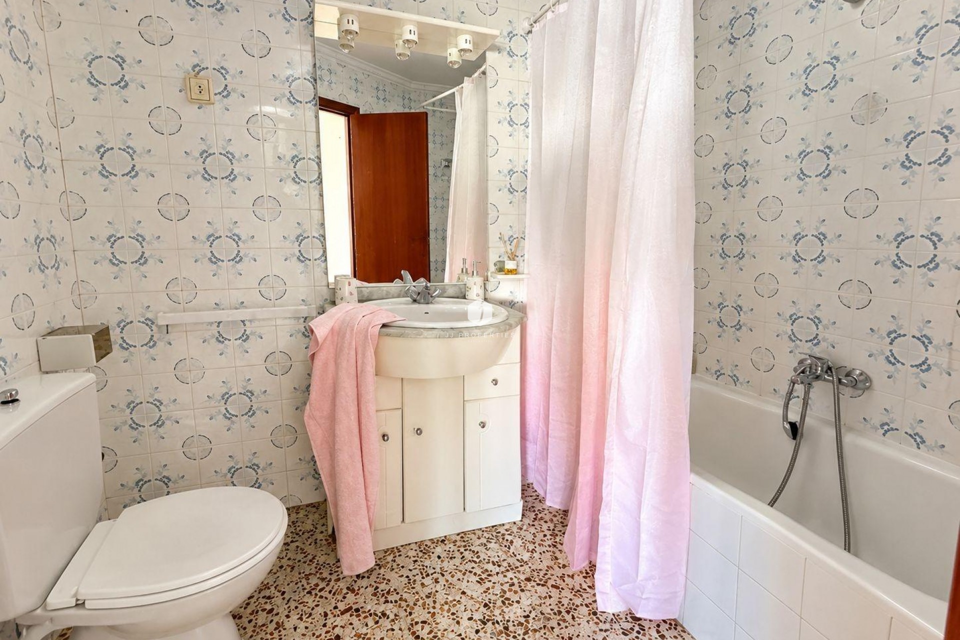 Tweedehands - Appartement / flat -
Torrevieja - Acequion