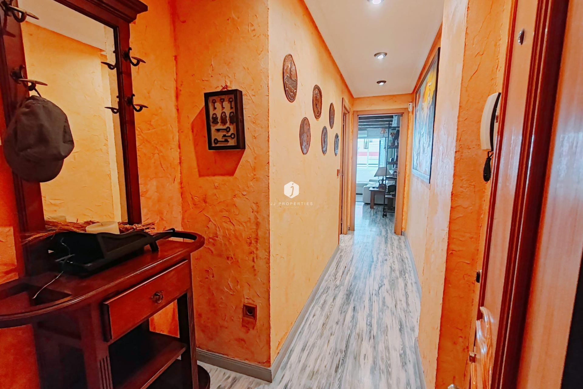 Tweedehands - Appartement / flat -
Torrevieja - Acequion