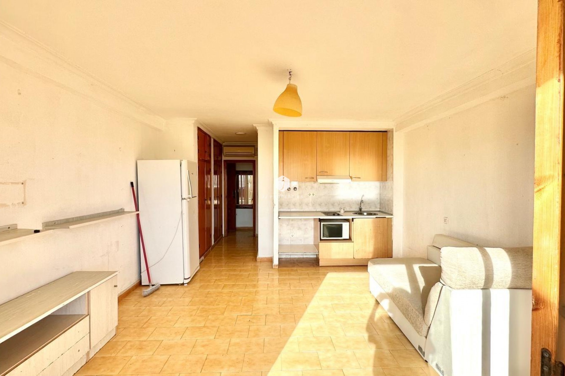Tweedehands - Appartement / flat -
Torrevieja - aguas nuevas