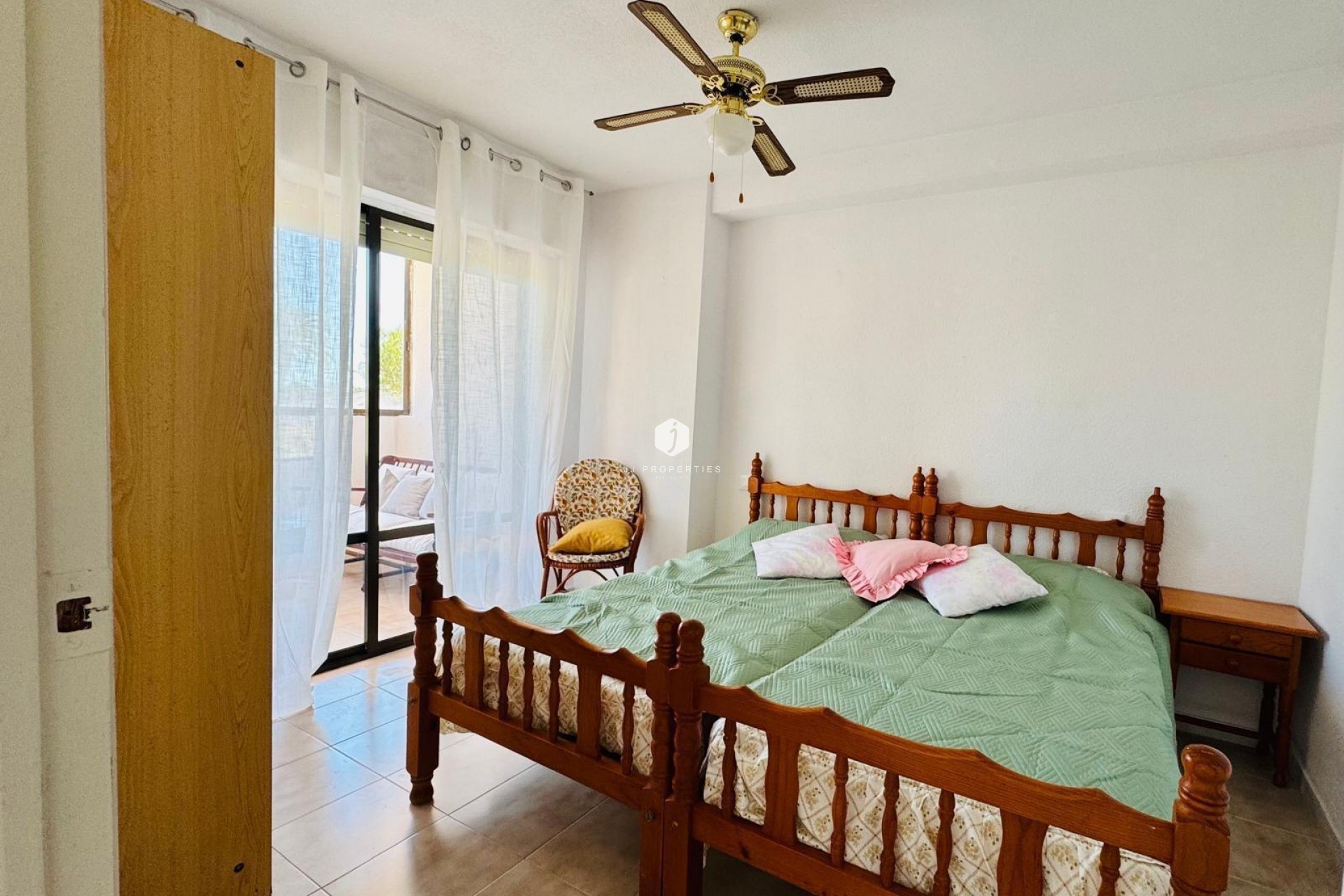 Tweedehands - Appartement / flat -
Torrevieja - Cabo cervera