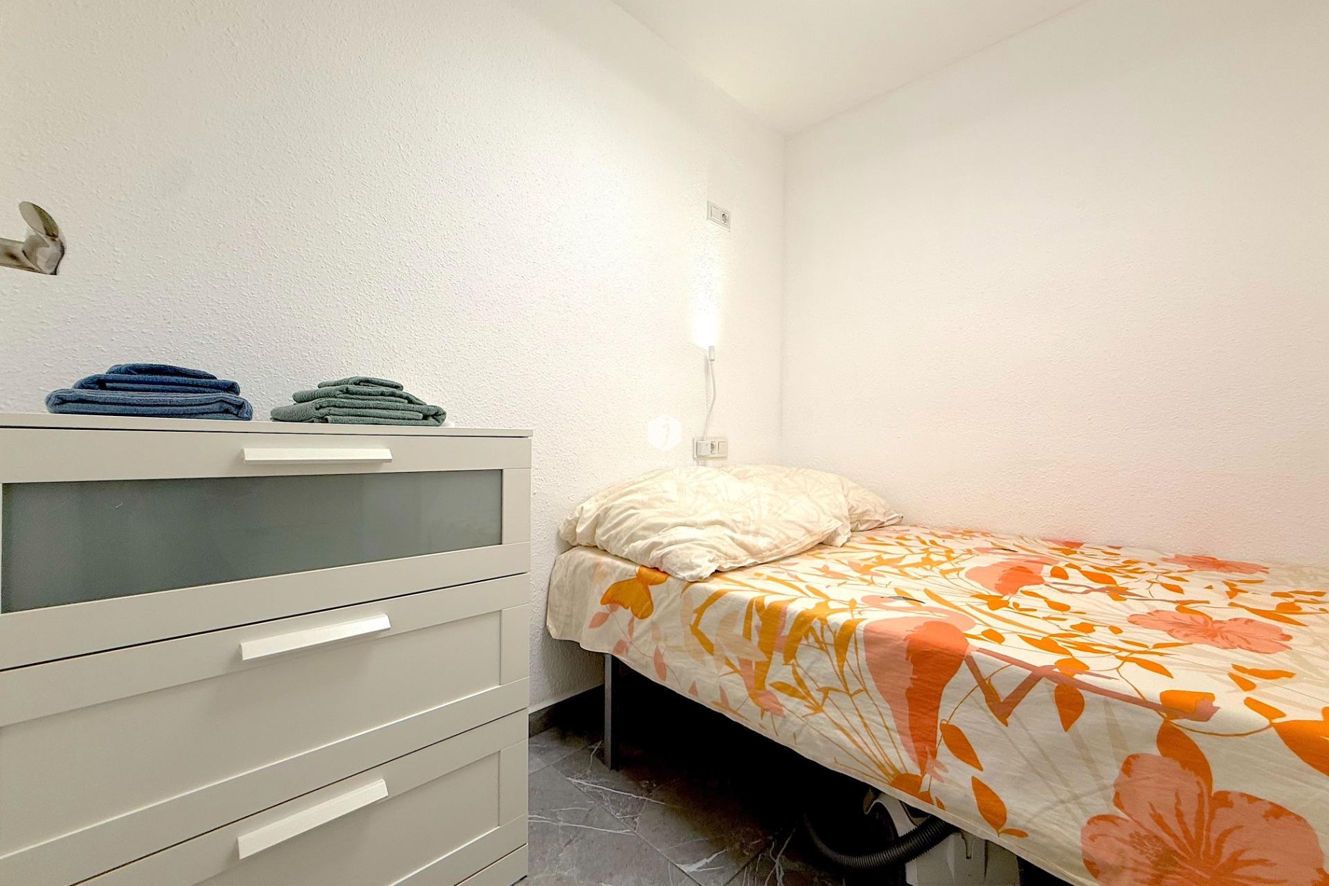 Tweedehands - Appartement / flat -
Torrevieja - Cabo cervera
