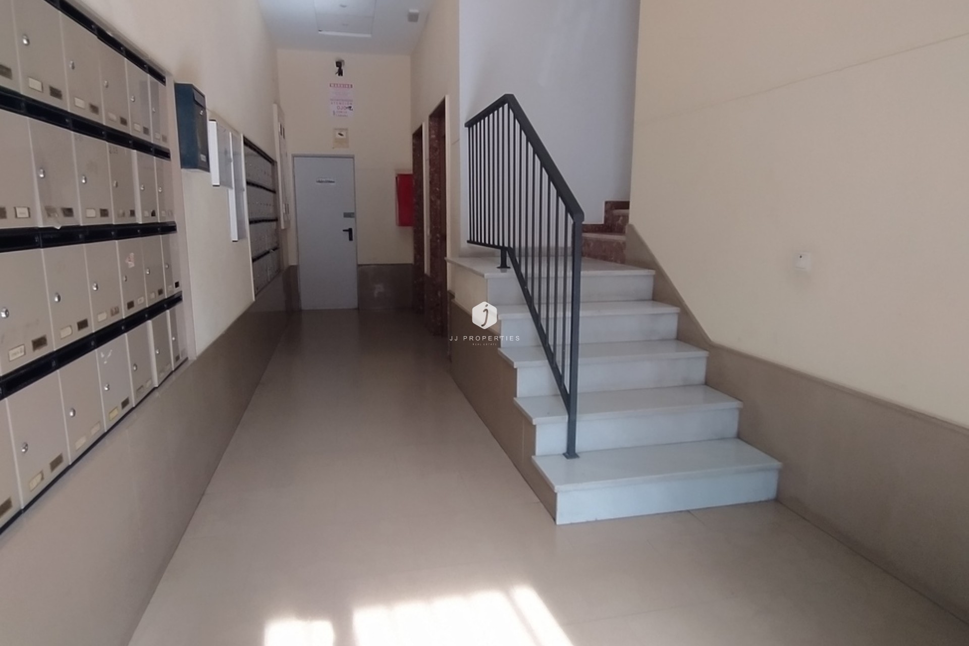 Tweedehands - Appartement / flat -
Torrevieja - CASCO URBANO