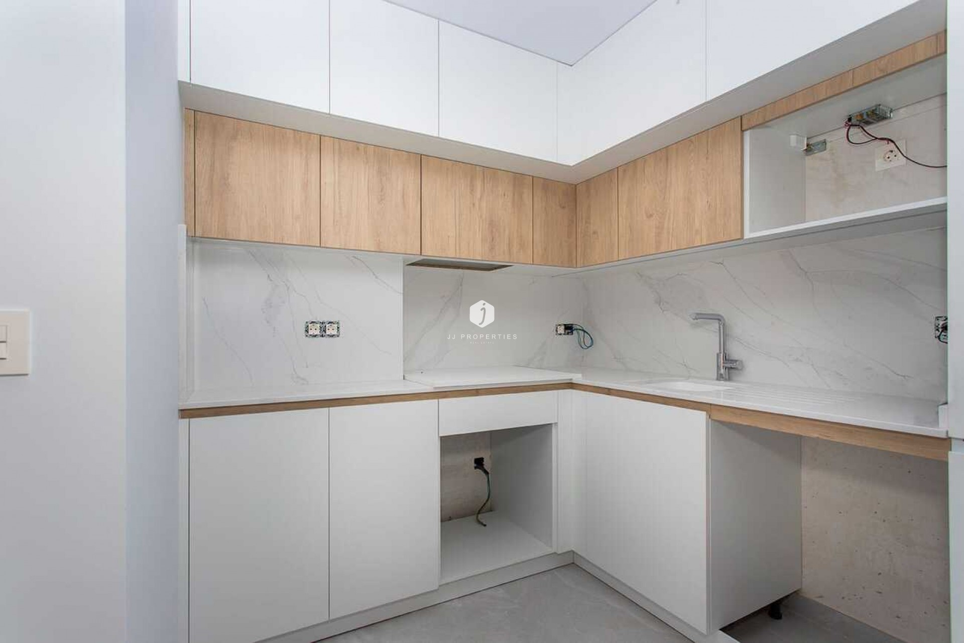 Tweedehands - Appartement / flat -
Torrevieja - CENTRE PLAYA DEL CURA LAS PISCINAS