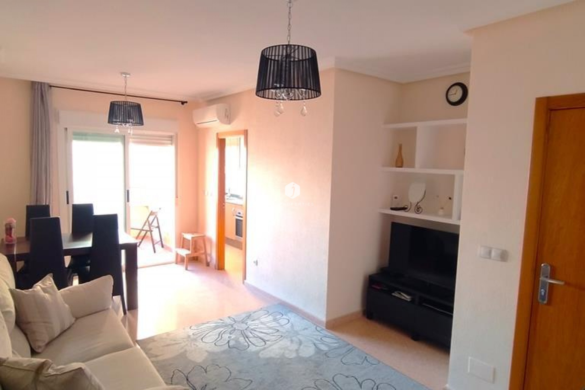 Tweedehands - Appartement / flat -
Torrevieja - CENTRO CASCO URBANO