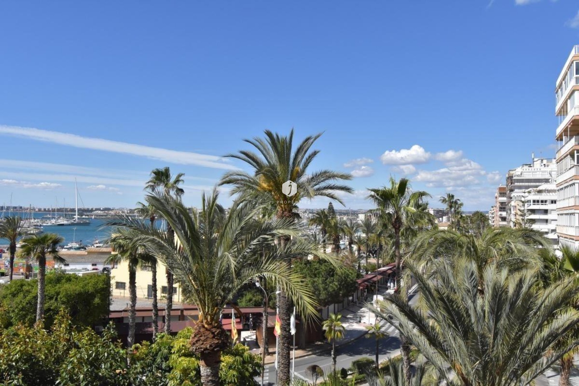 Tweedehands - Appartement / flat -
Torrevieja - Centro - Muelle Pesquero