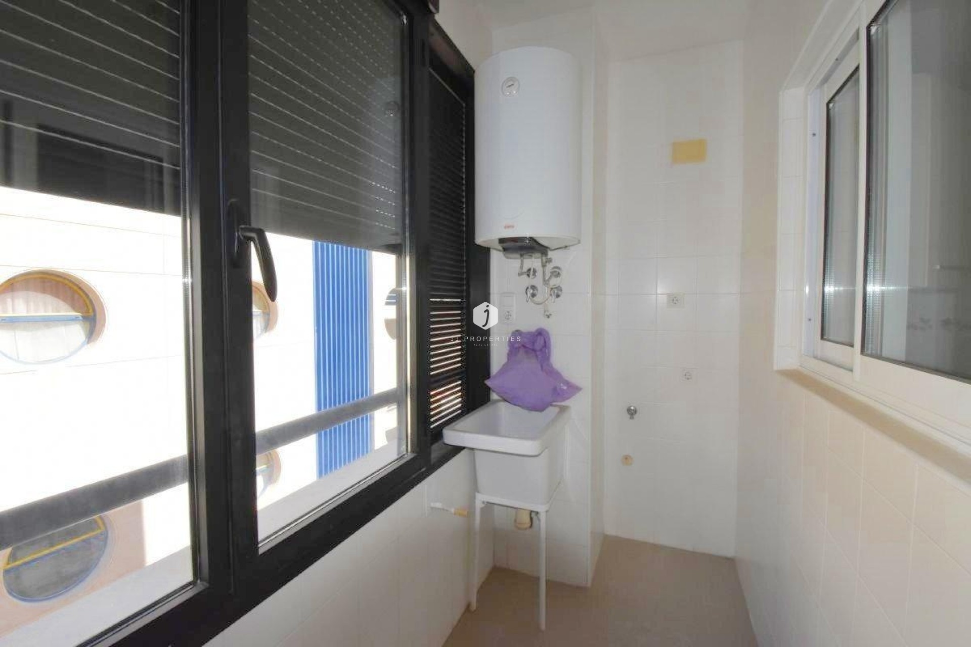 Tweedehands - Appartement / flat -
Torrevieja - Centro - Muelle Pesquero
