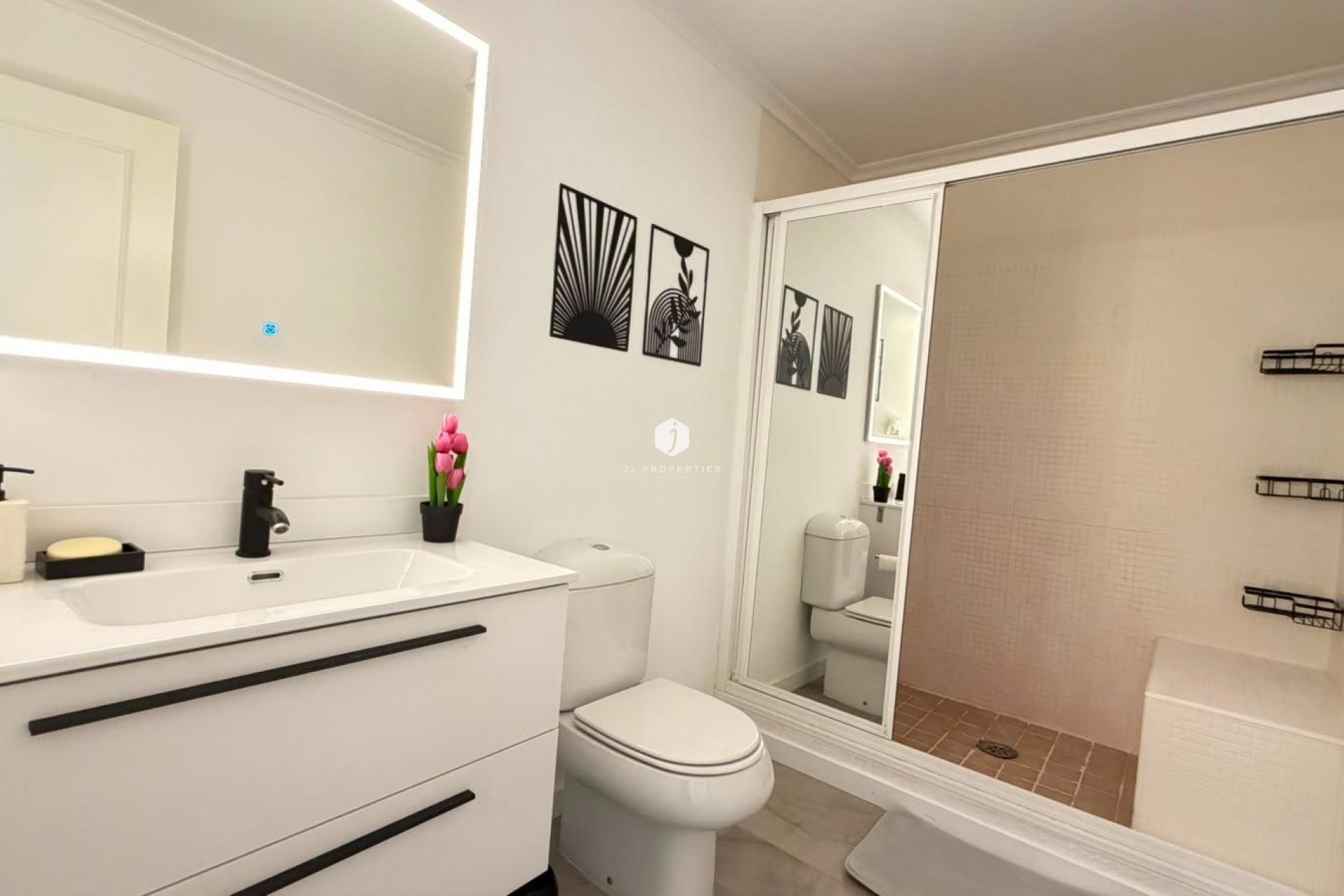 Tweedehands - Appartement / flat -
Torrevieja - Centro - Muelle Pesquero