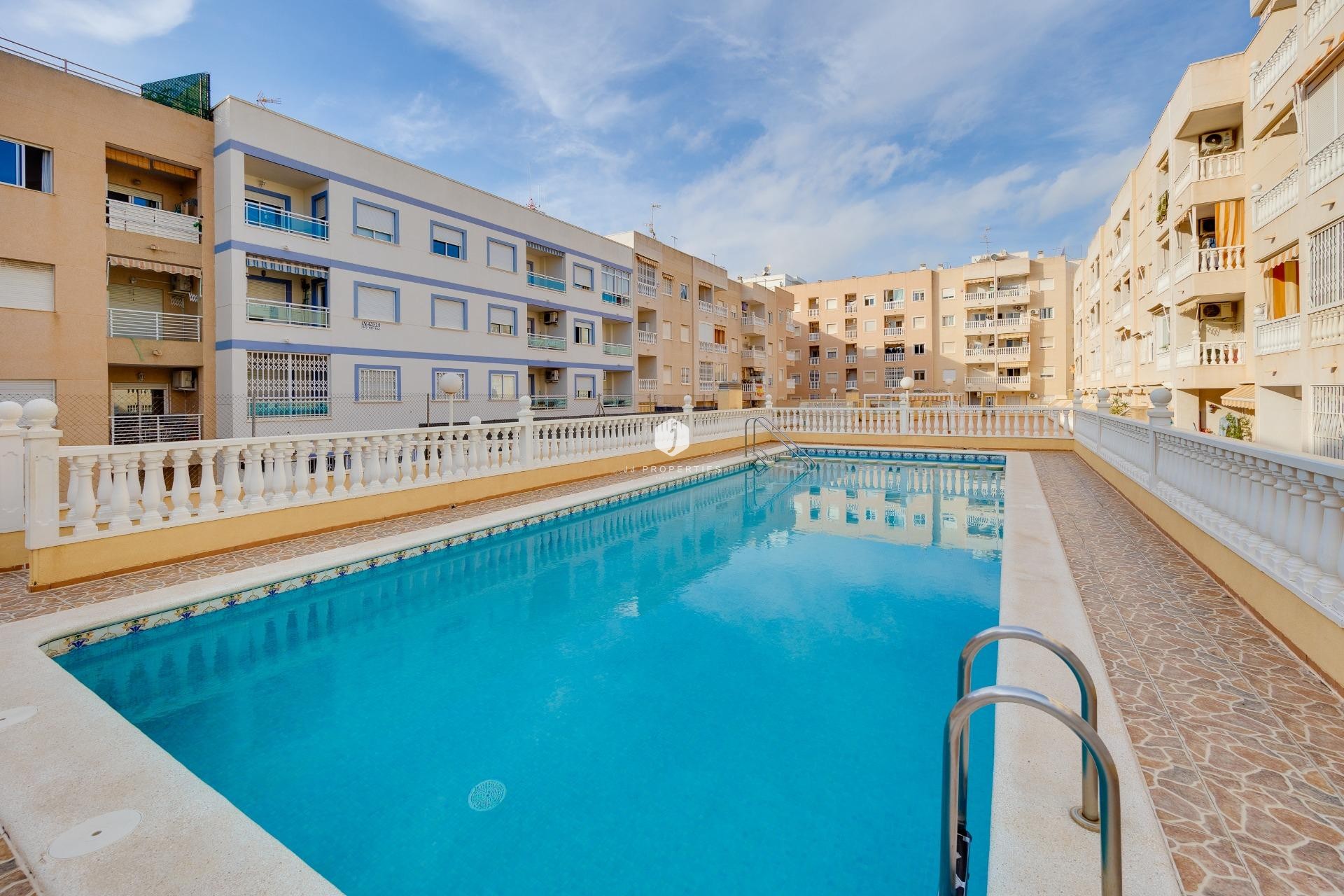 Tweedehands - Appartement / flat -
Torrevieja - Centro