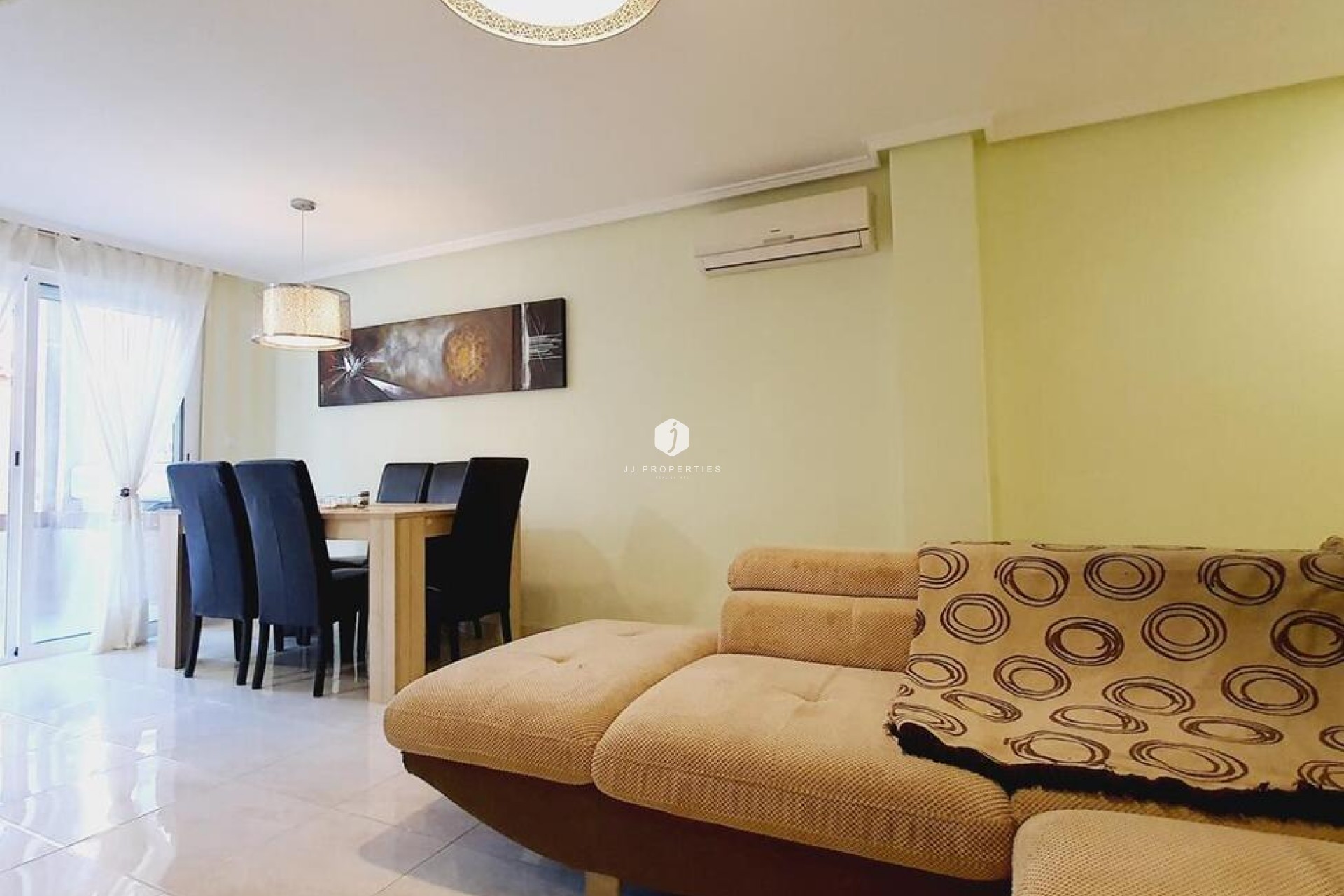 Tweedehands - Appartement / flat -
Torrevieja - Centro