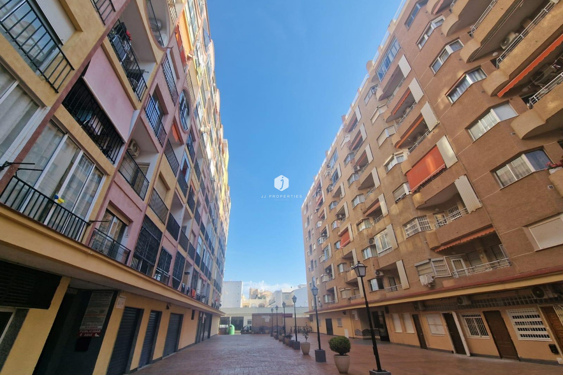 Tweedehands - Appartement / flat -
Torrevieja - Centro