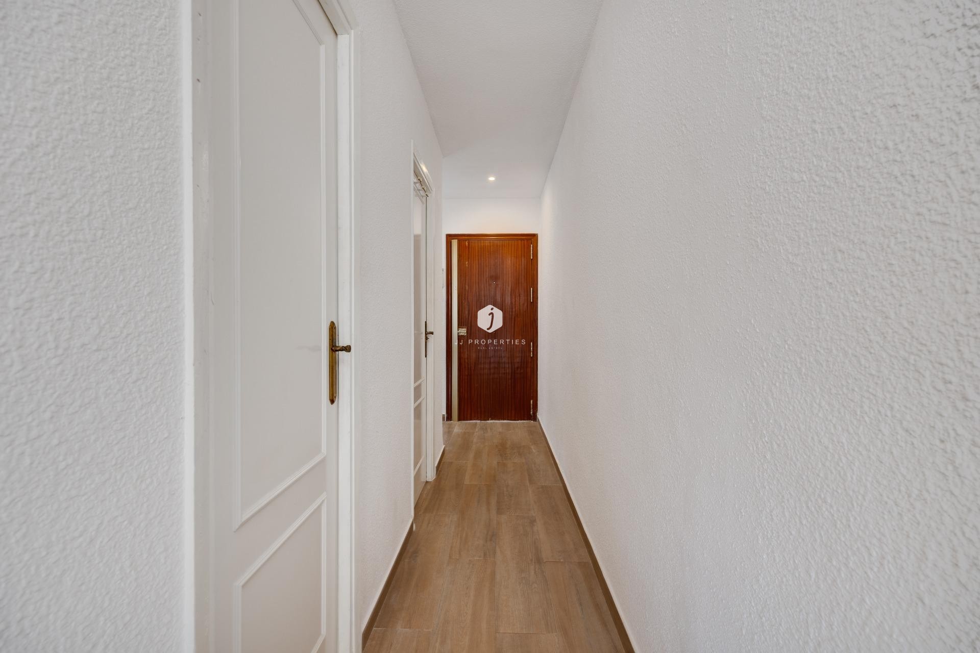 Tweedehands - Appartement / flat -
Torrevieja - Centro