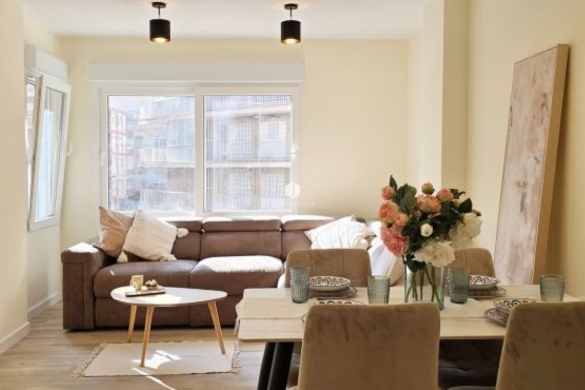 Tweedehands - Appartement / flat -
Torrevieja - Centro