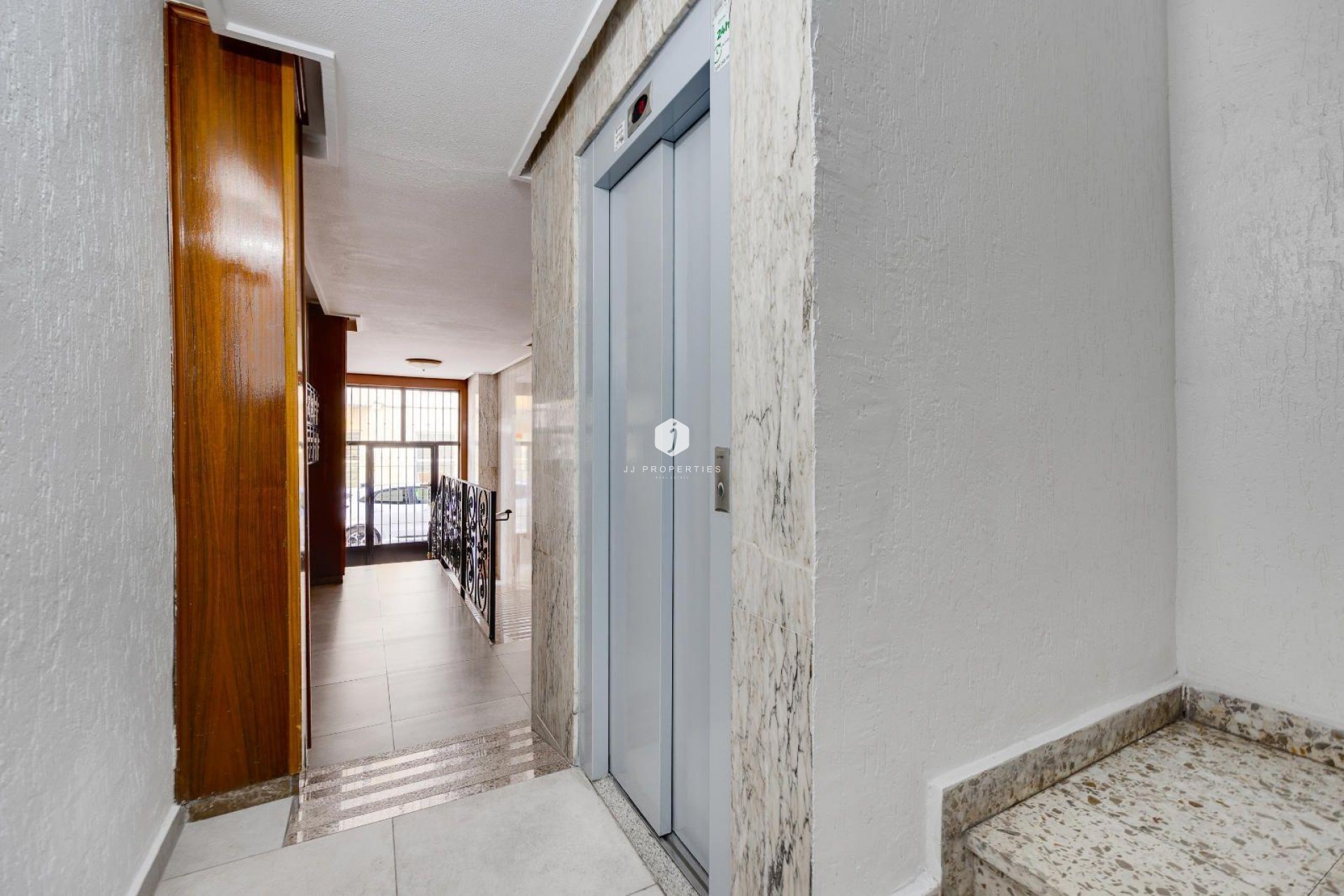 Tweedehands - Appartement / flat -
Torrevieja - Centro