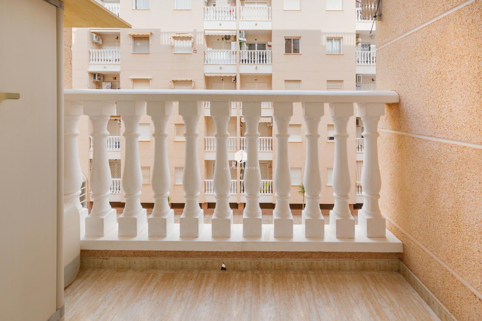 Tweedehands - Appartement / flat -
Torrevieja - Centro