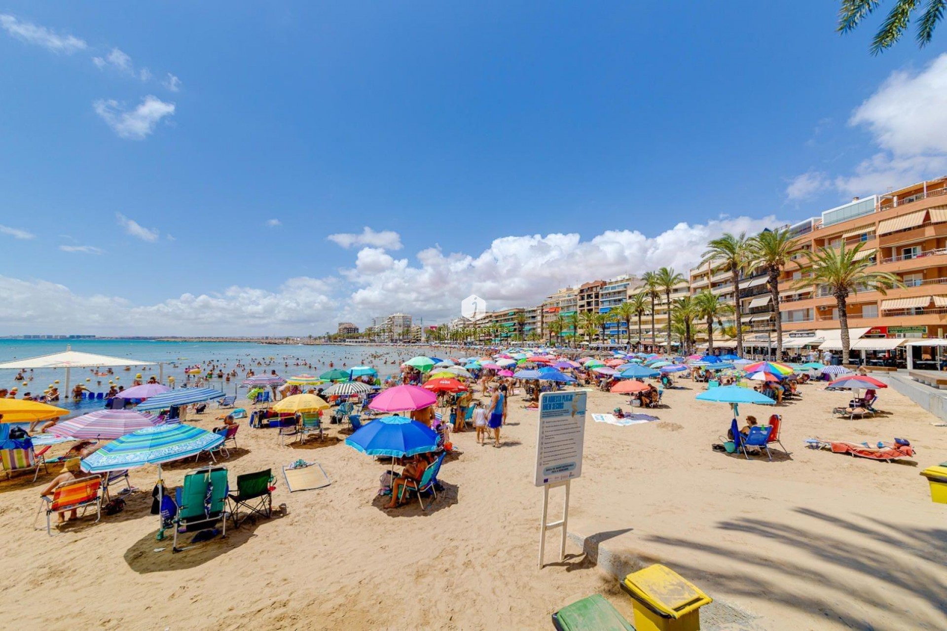 Tweedehands - Appartement / flat -
Torrevieja - Centro