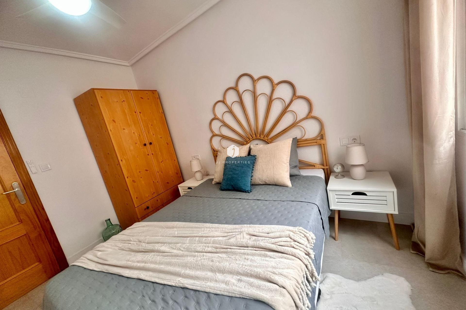 Tweedehands - Appartement / flat -
Torrevieja - Centro