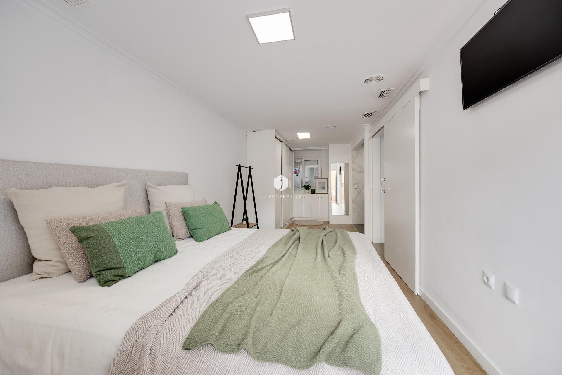 Tweedehands - Appartement / flat -
Torrevieja - Centro