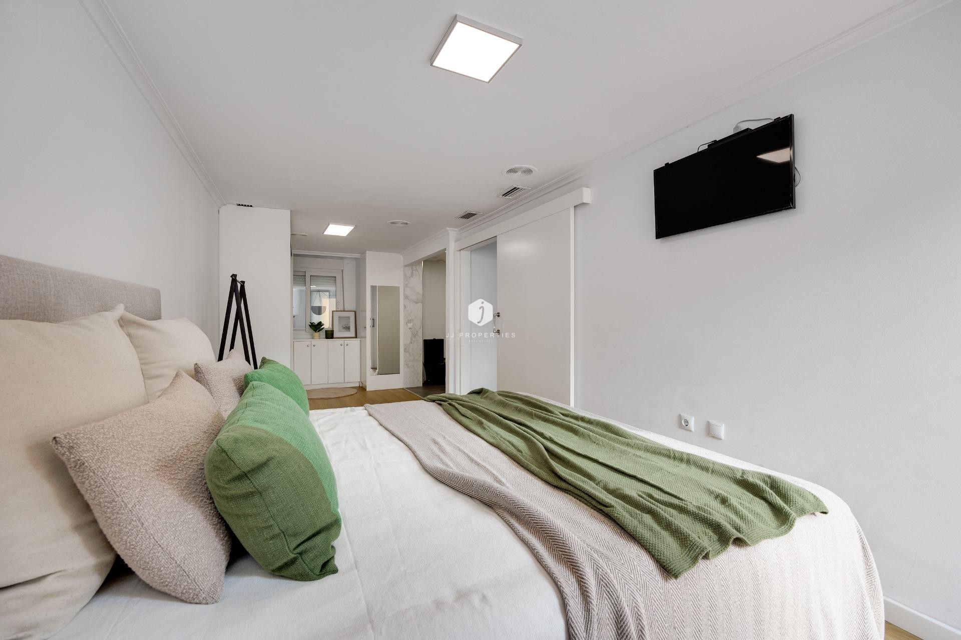 Tweedehands - Appartement / flat -
Torrevieja - Centro