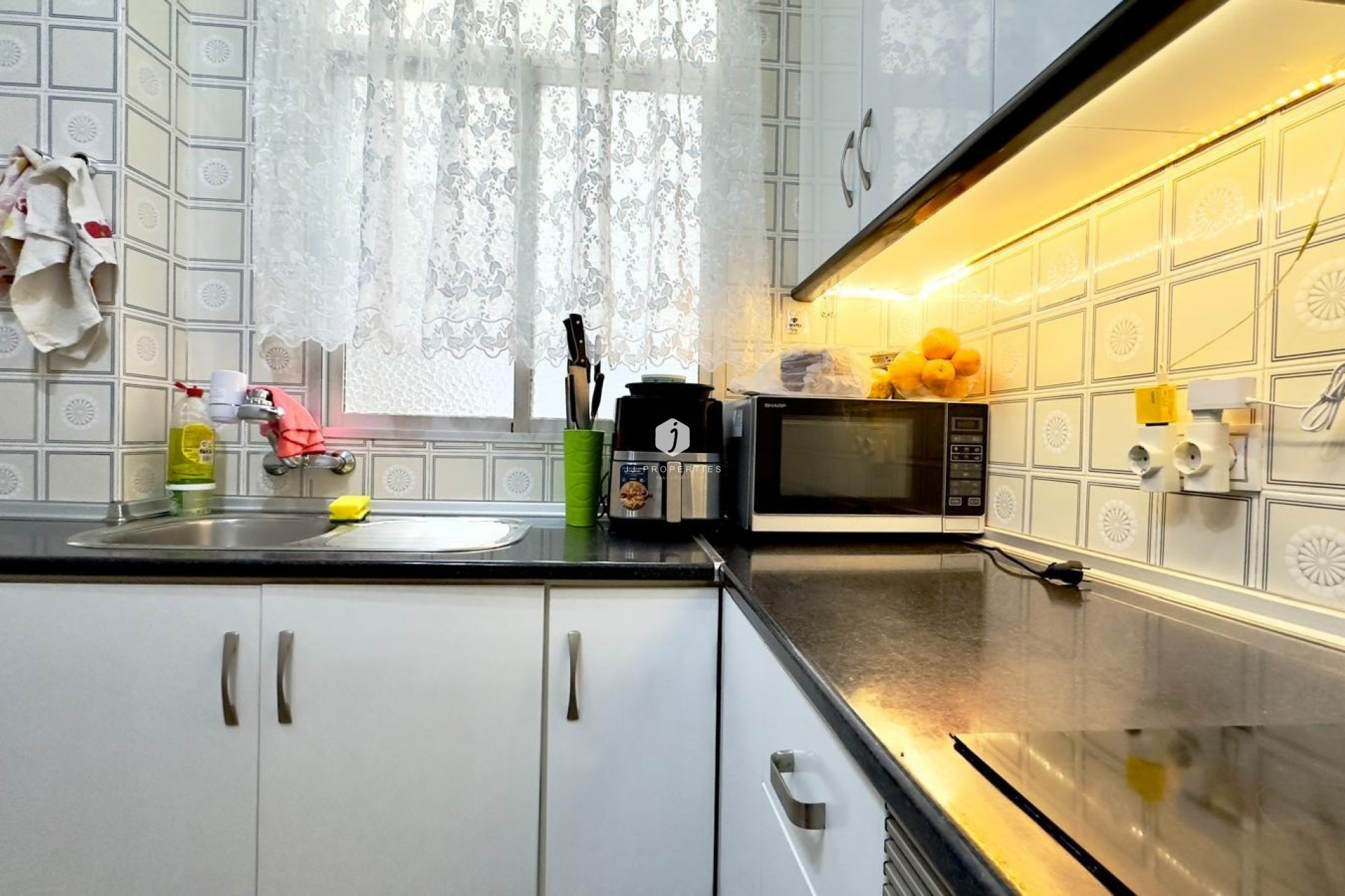 Tweedehands - Appartement / flat -
Torrevieja - Centro