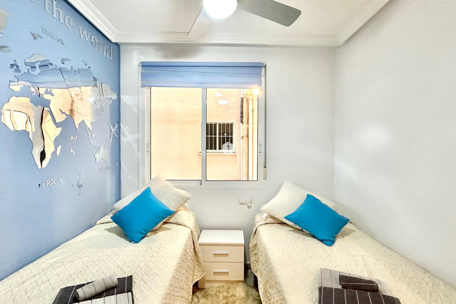 Tweedehands - Appartement / flat -
Torrevieja - Centro