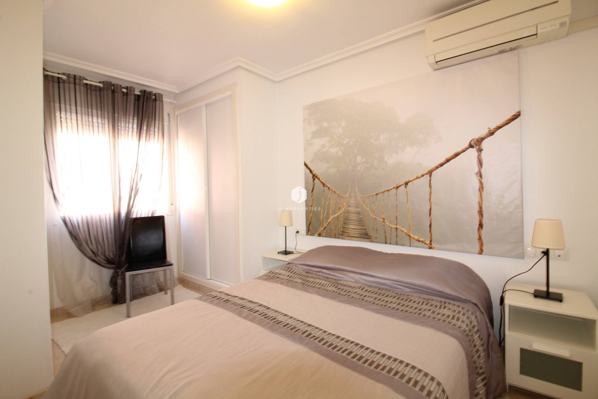 Tweedehands - Appartement / flat -
Torrevieja - Centro