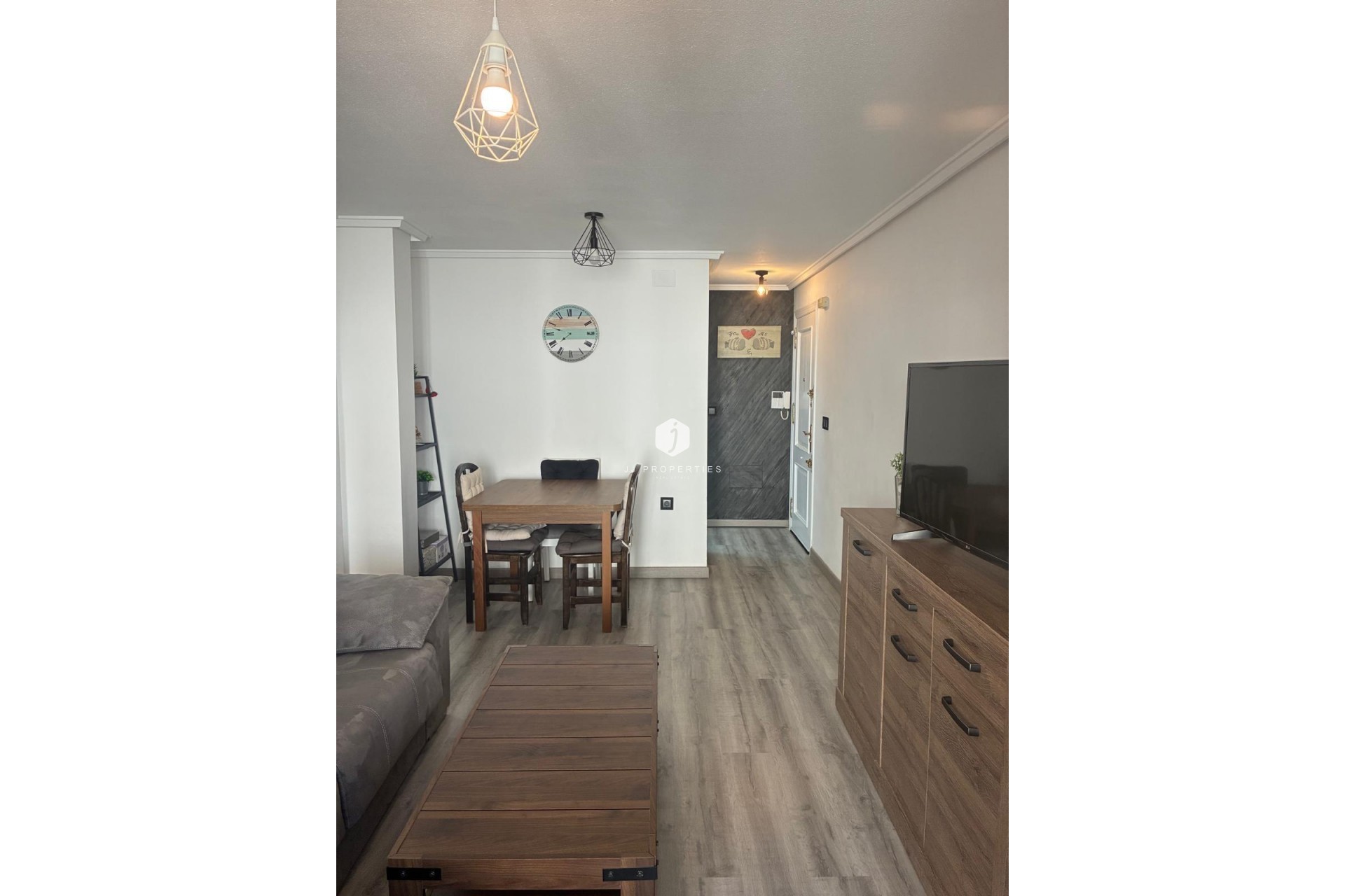 Tweedehands - Appartement / flat -
Torrevieja - Centro