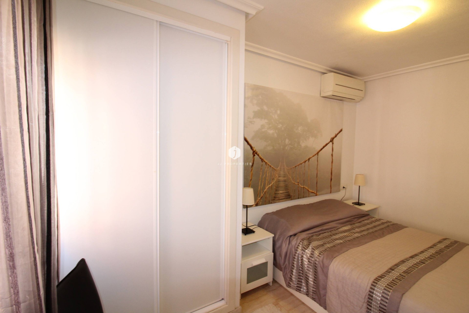 Tweedehands - Appartement / flat -
Torrevieja - Centro