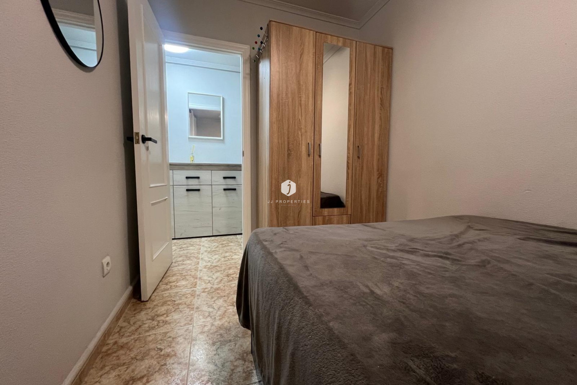 Tweedehands - Appartement / flat -
Torrevieja - Centro