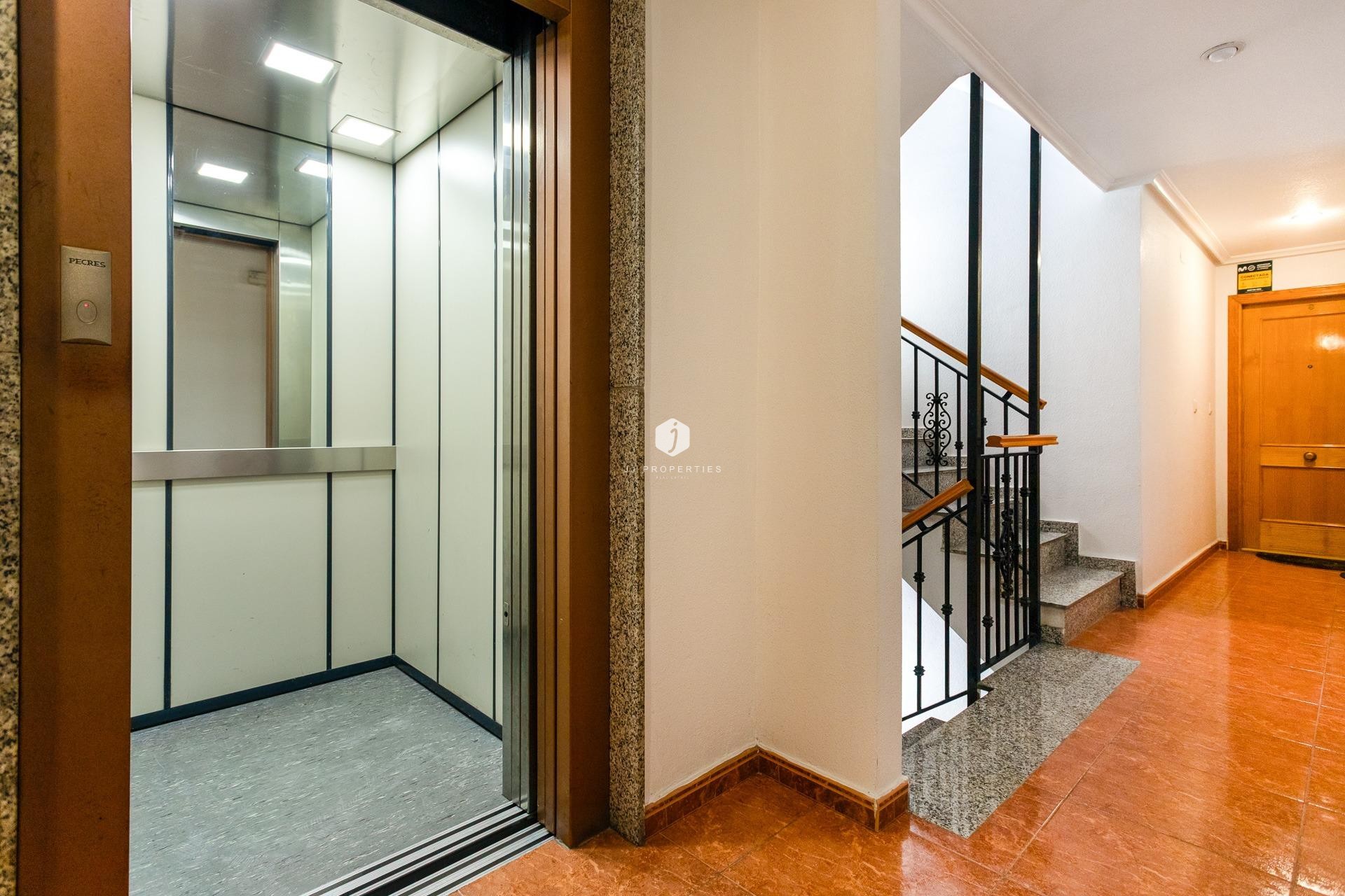 Tweedehands - Appartement / flat -
Torrevieja - Centro