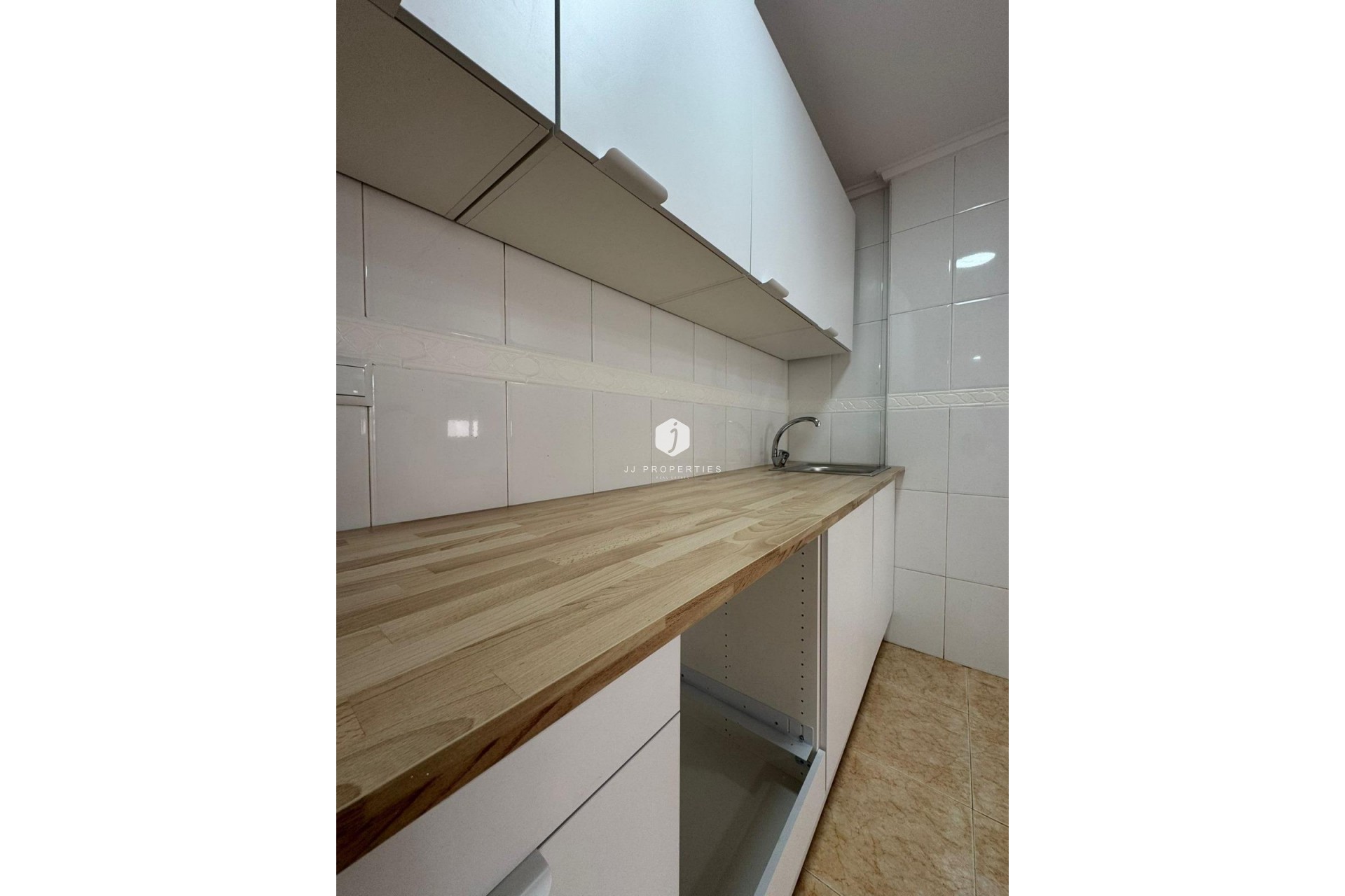 Tweedehands - Appartement / flat -
Torrevieja - Centro
