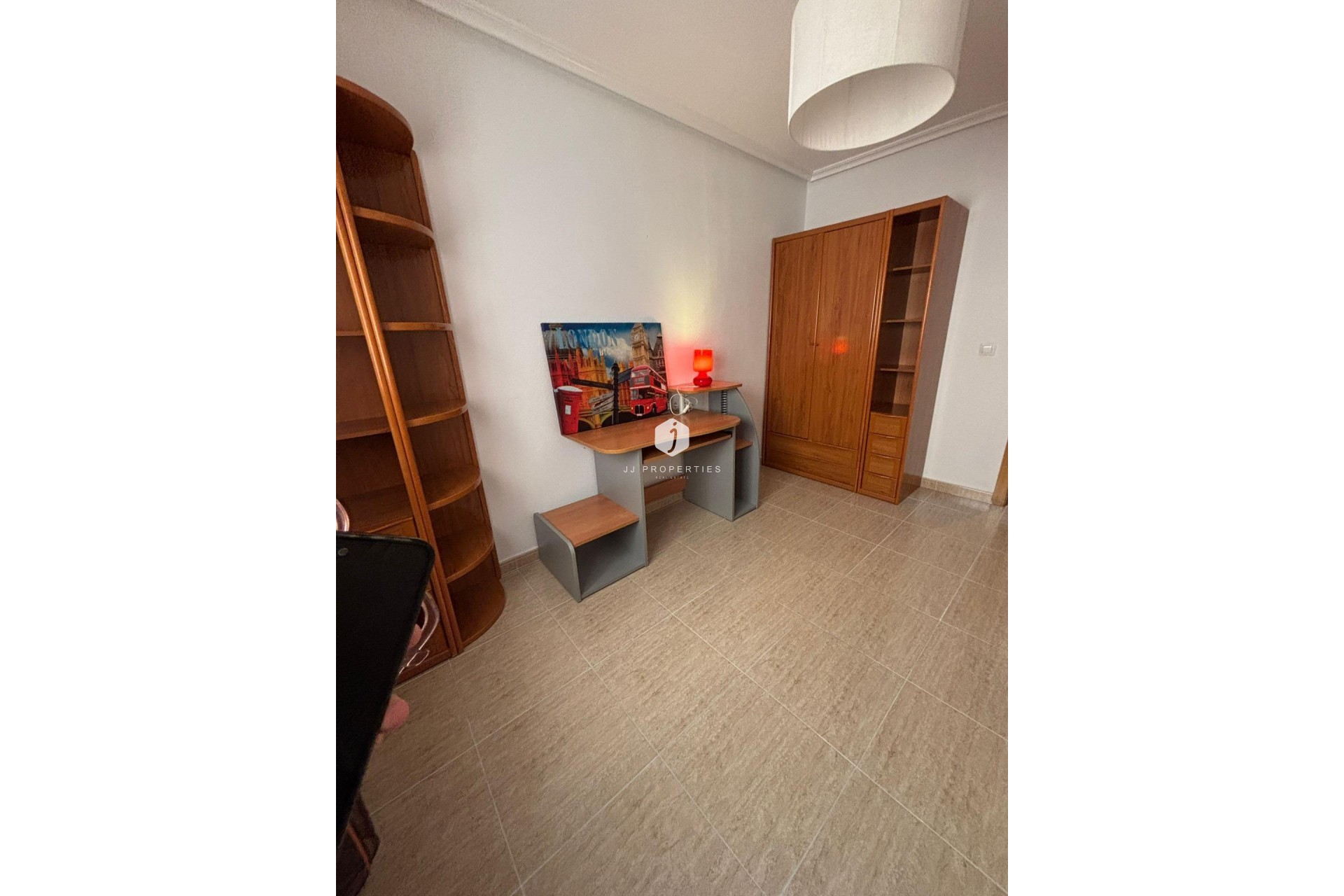 Tweedehands - Appartement / flat -
Torrevieja - Centro
