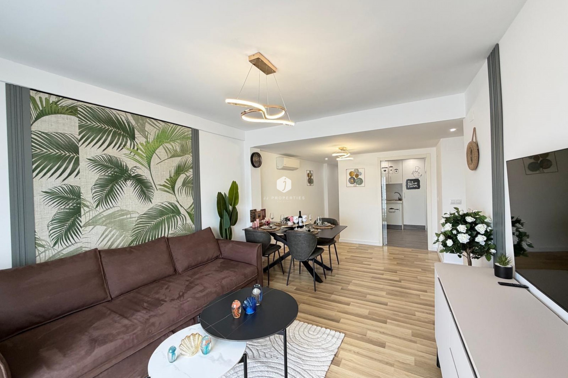 Tweedehands - Appartement / flat -
Torrevieja - Centro